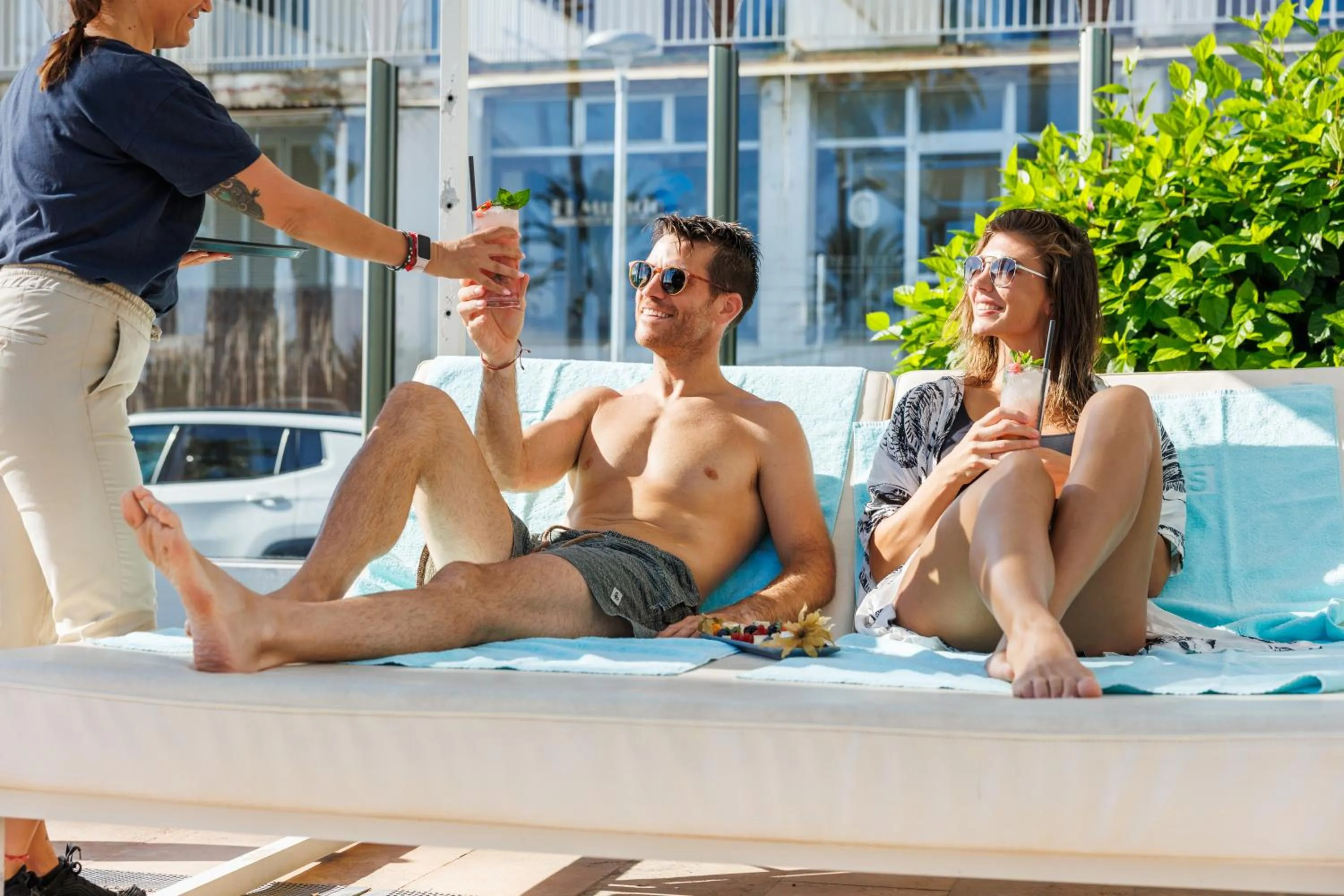 Swimming pool in CM Playa del Moro