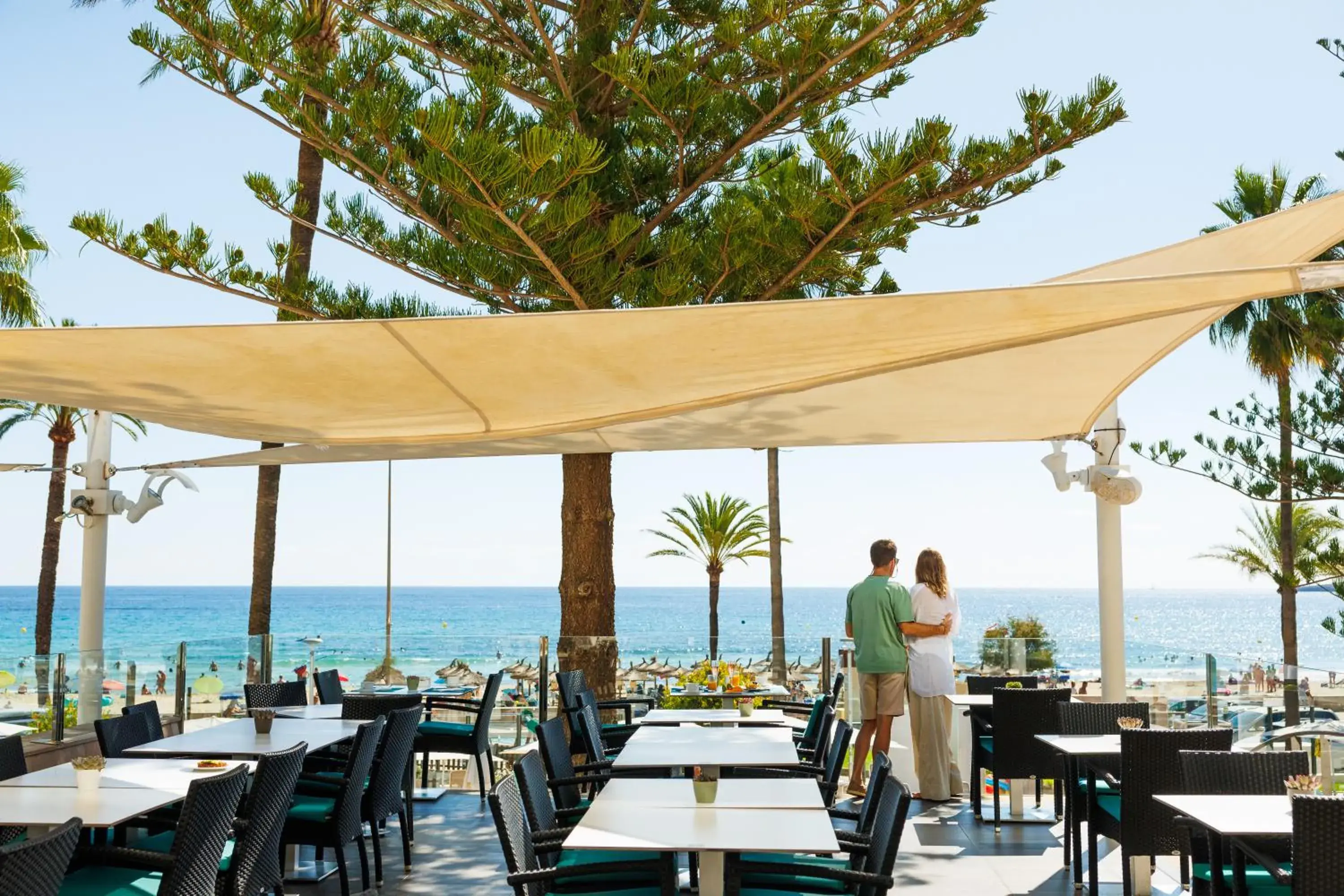 Breakfast in CM Playa del Moro Breakfast in CM Playa del Moro