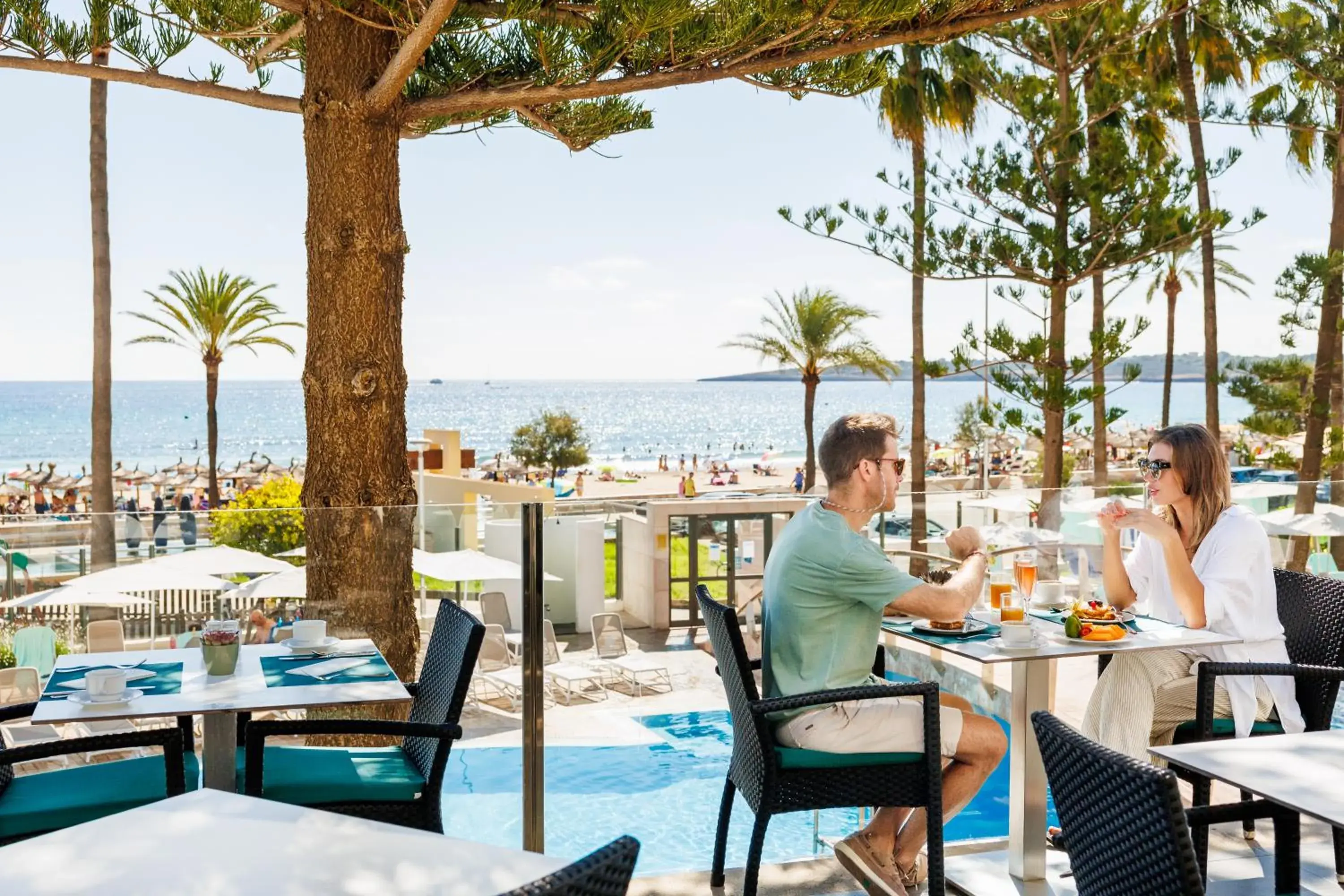 Breakfast in CM Playa del Moro Breakfast in CM Playa del Moro