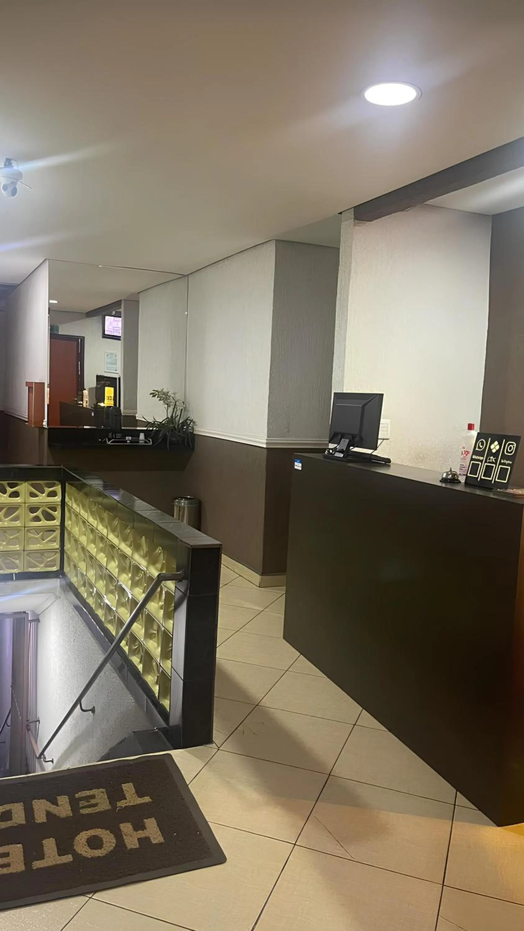 Lobby or reception in Hotel Tenda Brigadeiro - 5 Minutos a Pé do Metrô e Praça da Sé, 8 Minutos da Rua 25 de Março e Liberdade - Estacionamento Opcional