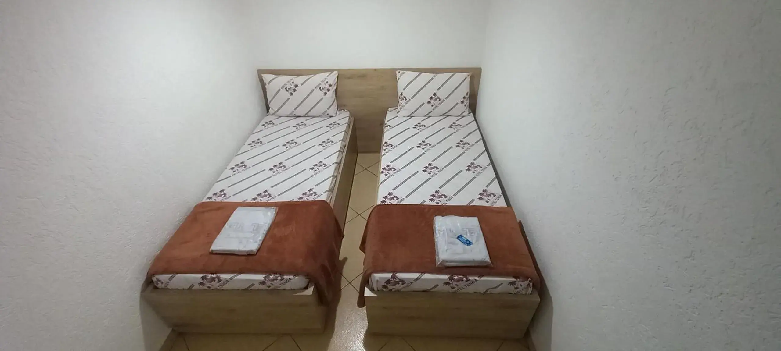 Deluxe Twin Room in Hotel Tenda Brigadeiro - 5 Minutos a Pé do Metrô e Praça da Sé, 8 Minutos da Rua 25 de Março e Liberdade - Estacionamento Opcional Deluxe Twin Room in Hotel Tenda Brigadeiro - 5 Minutos a Pé do Metrô e Praça da Sé, 8 Minutos da Rua 25 de Março e Liberdade - Estacionamento Opcional