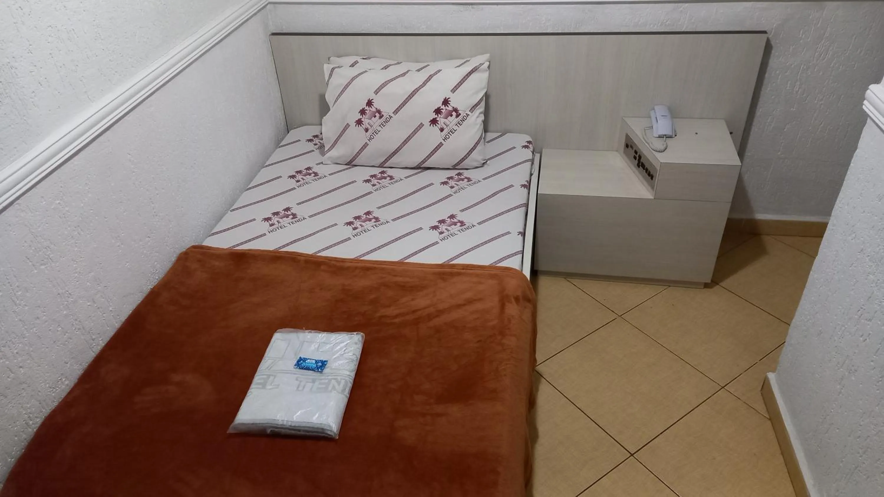 Bed in Hotel Tenda Brigadeiro - 5 Minutos a Pé do Metrô e Praça da Sé, 8 Minutos da Rua 25 de Março e Liberdade - Estacionamento Opcional