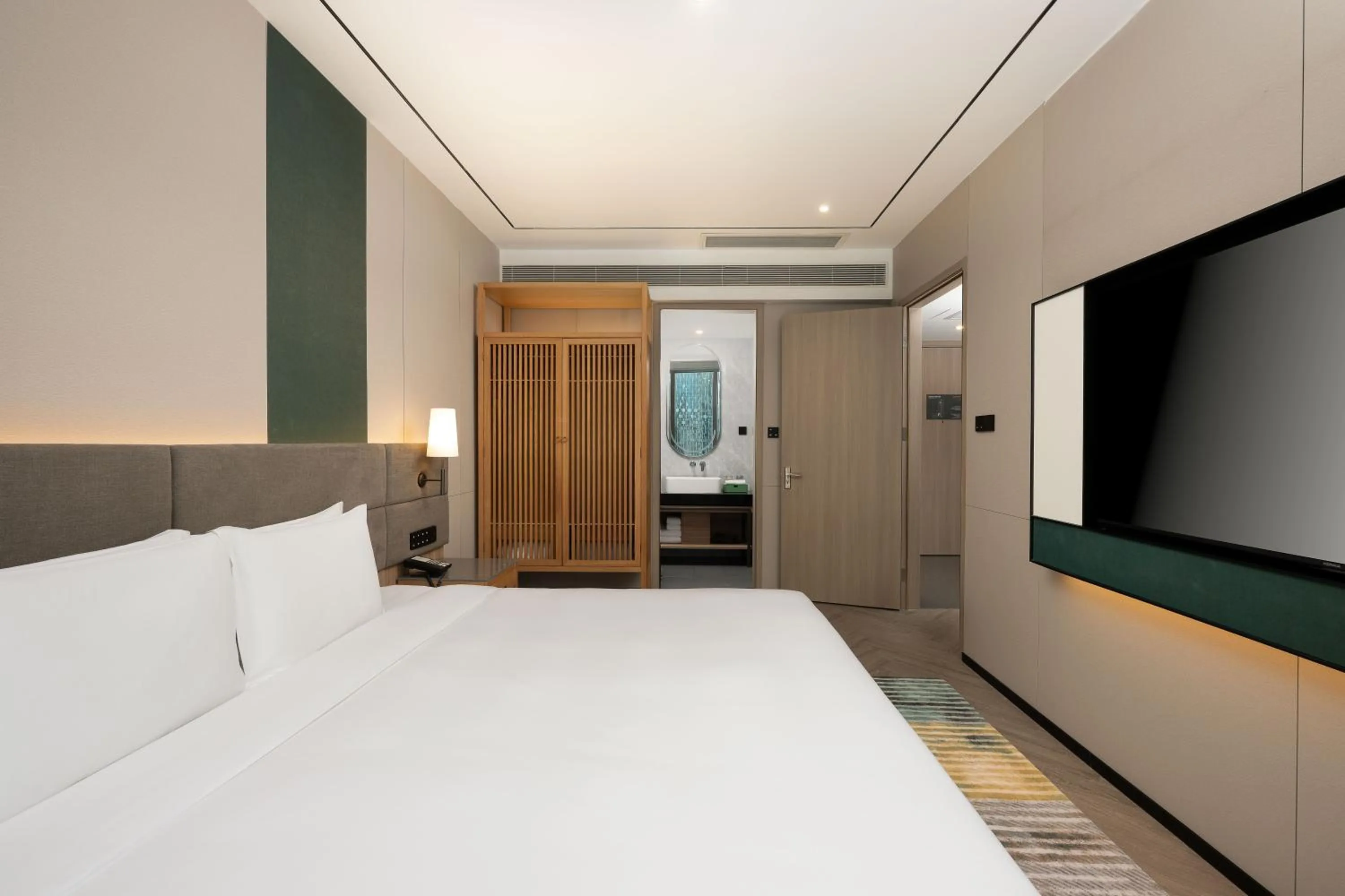 Bed in Holiday Inn Guangzhou Zhujiang New Town