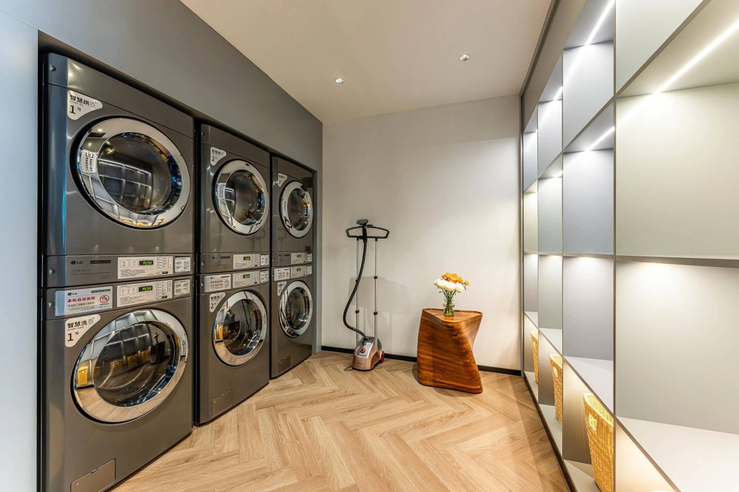 laundry in Holiday Inn Guangzhou Zhujiang New Town