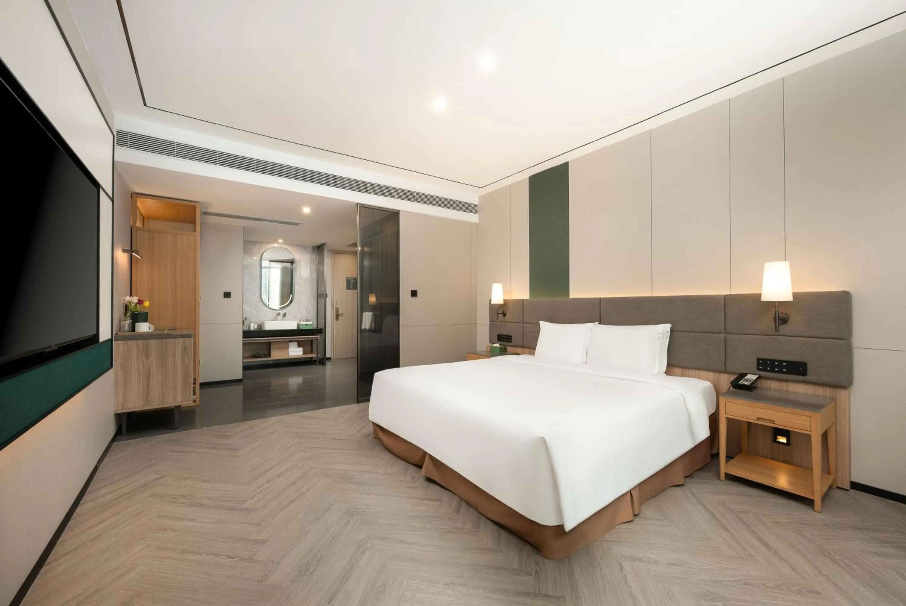 Bed in Holiday Inn Guangzhou Zhujiang New Town