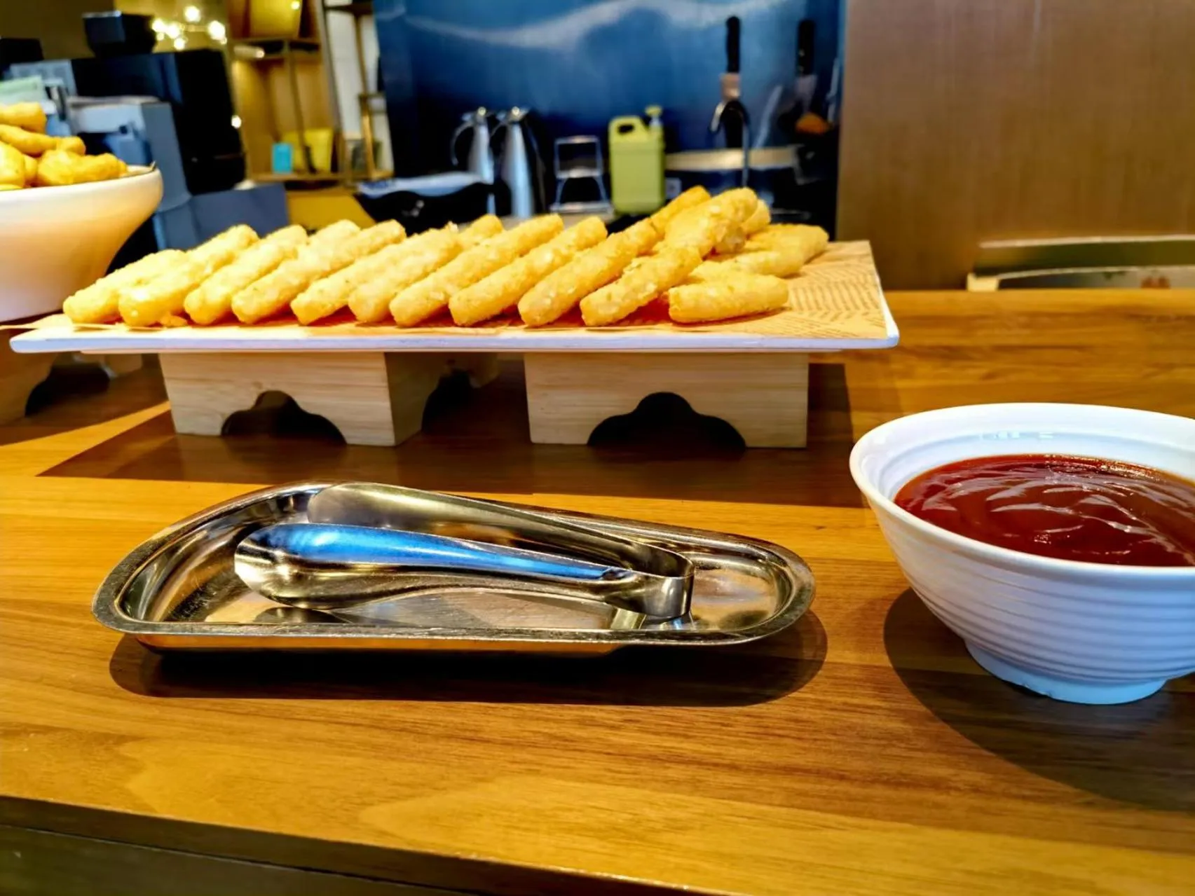 Food in H' Elite Hotel