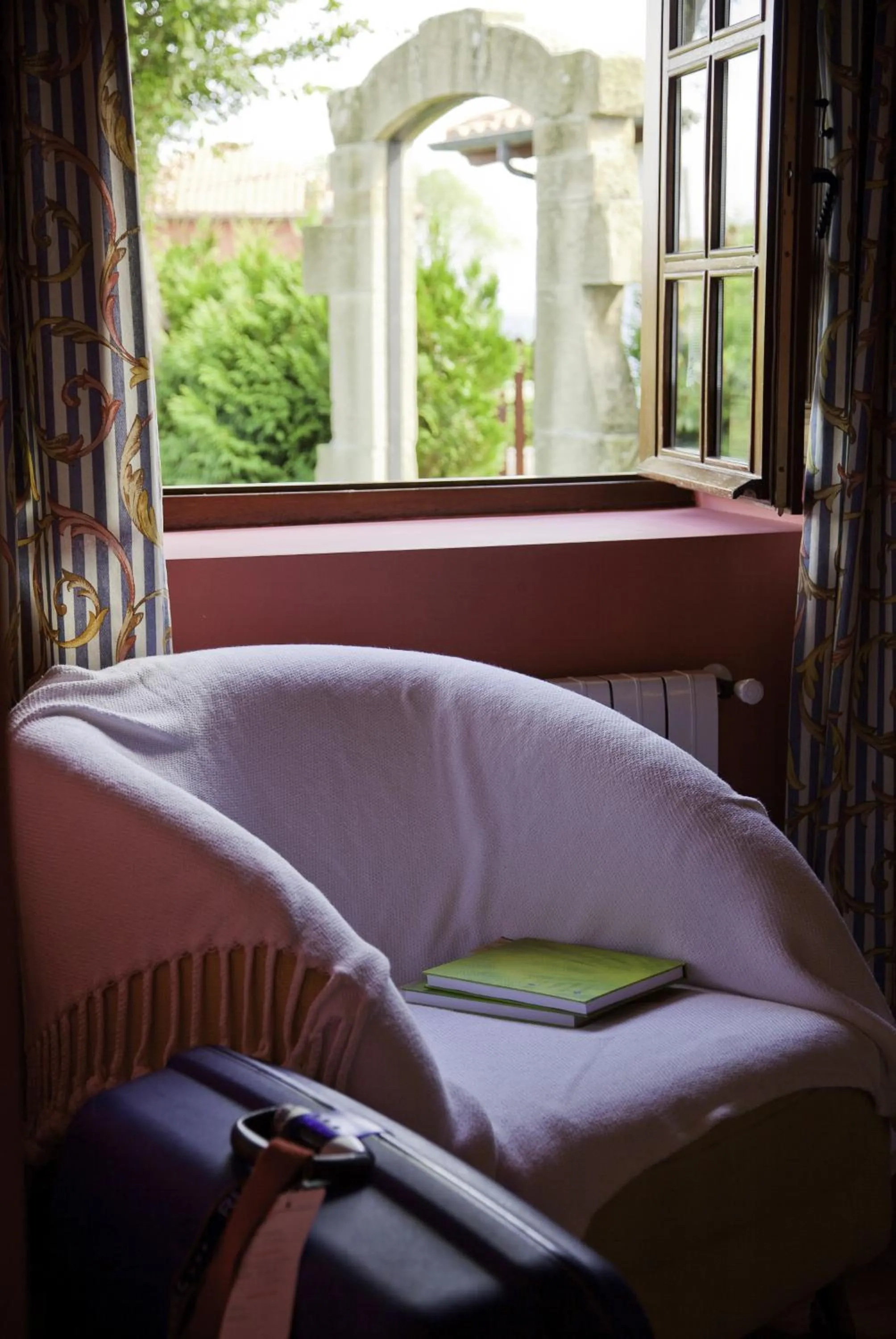 Decorative detail, Bed in Posada La Casona de Los Güelitos