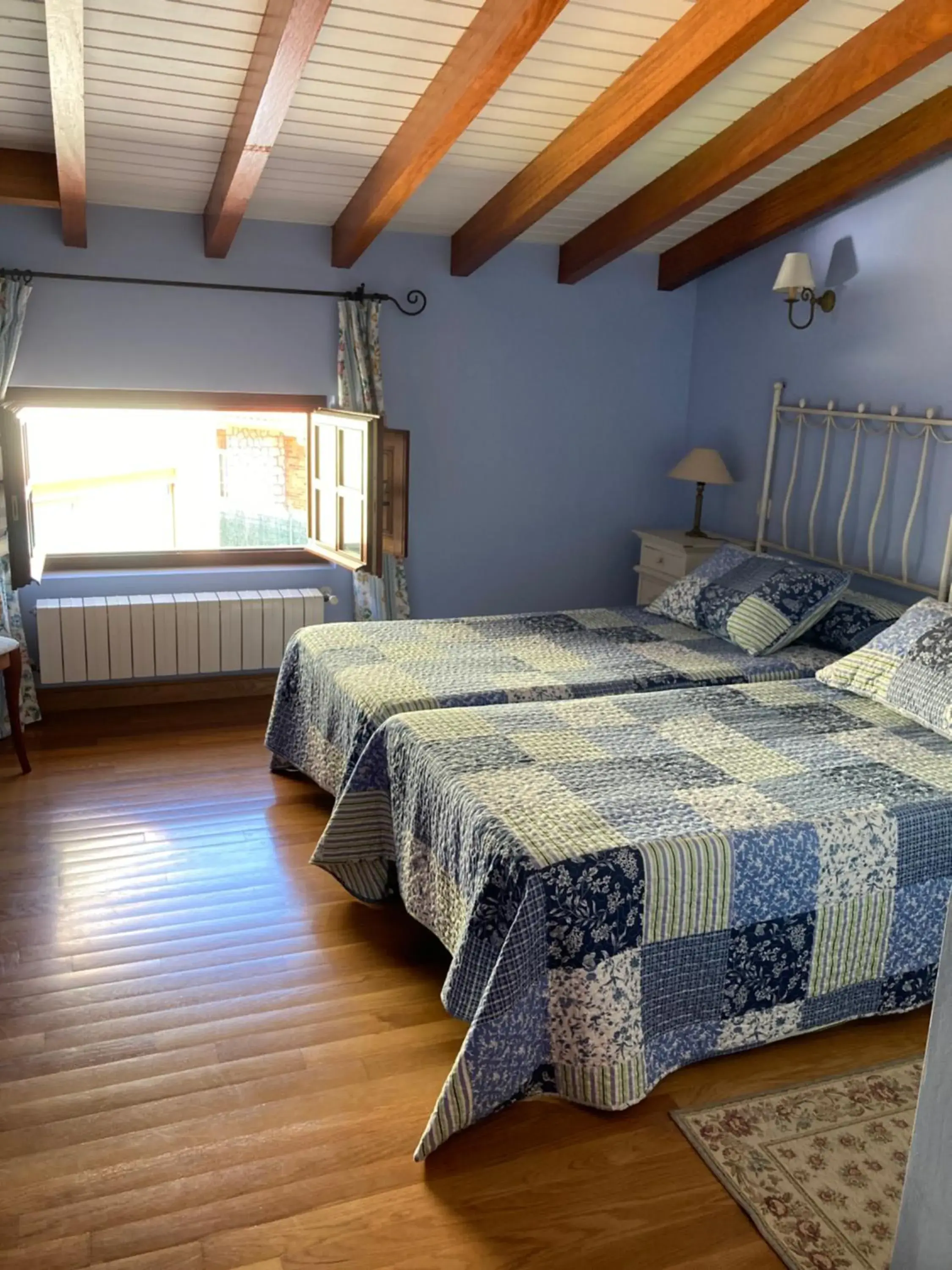 Double or Twin Room in Posada La Casona de Los Güelitos Double or Twin Room in Posada La Casona de Los Güelitos