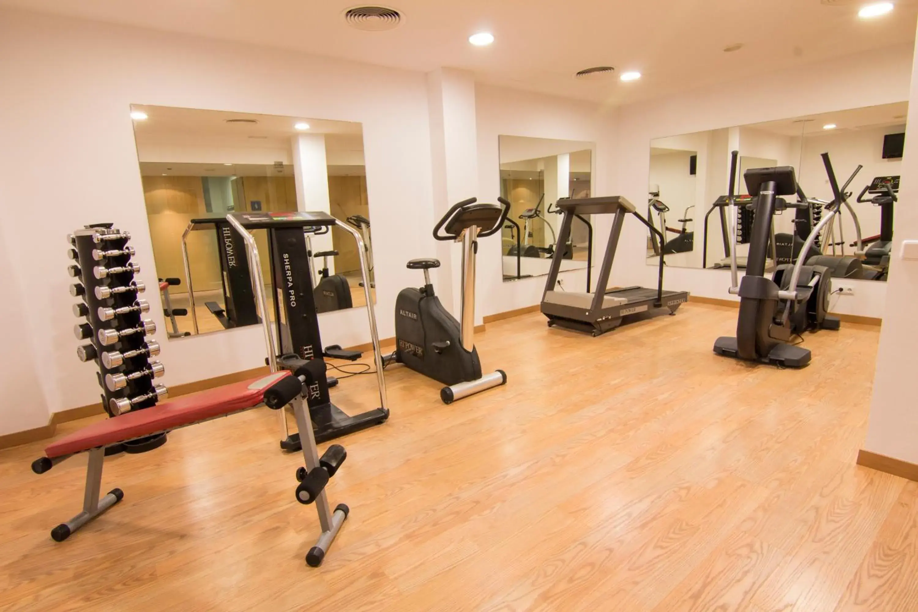 Fitness centre/facilities in CM Castell de Mar Fitness centre/facilities in CM Castell de Mar