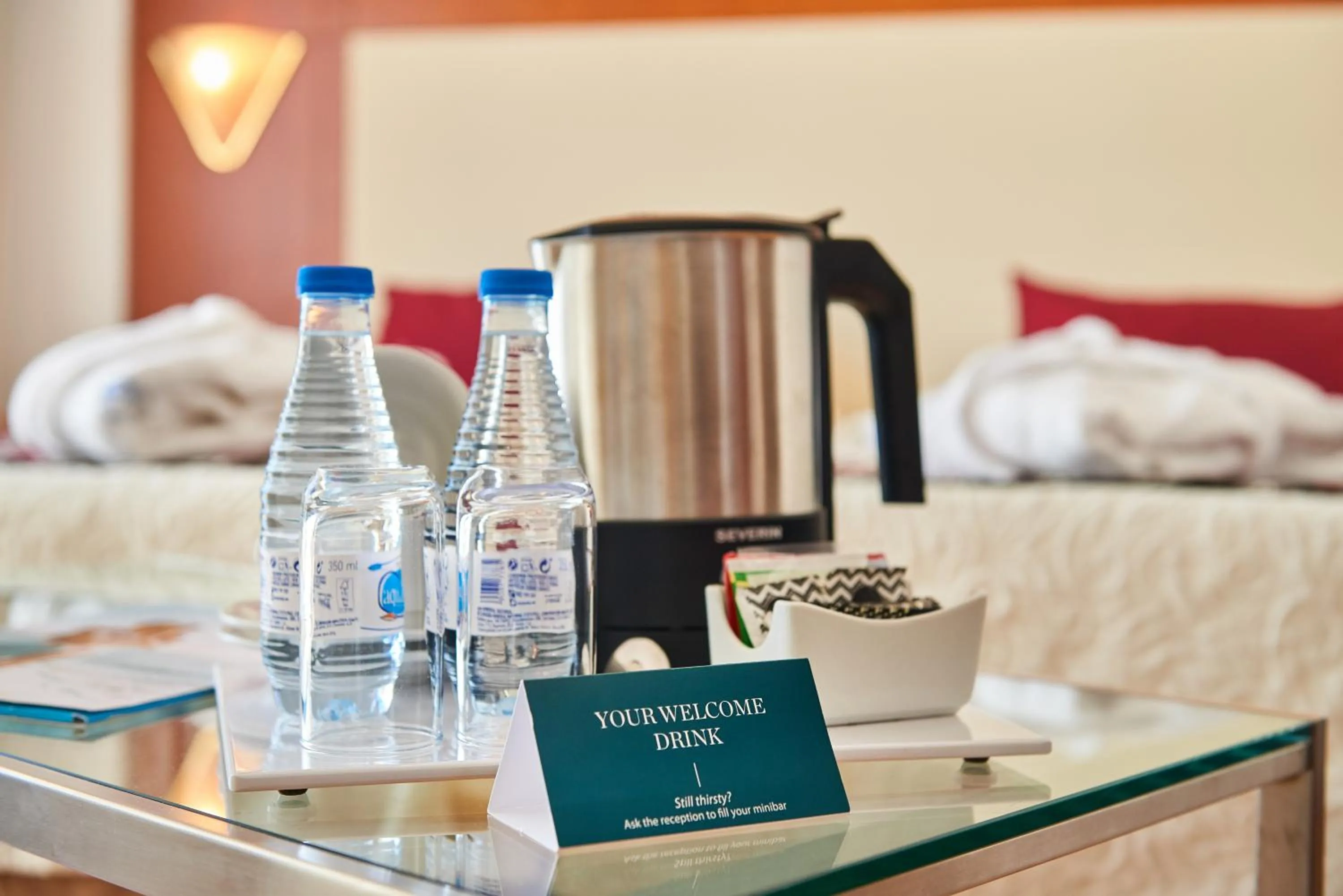 Coffee/tea facilities, Bed in CM Castell de Mar