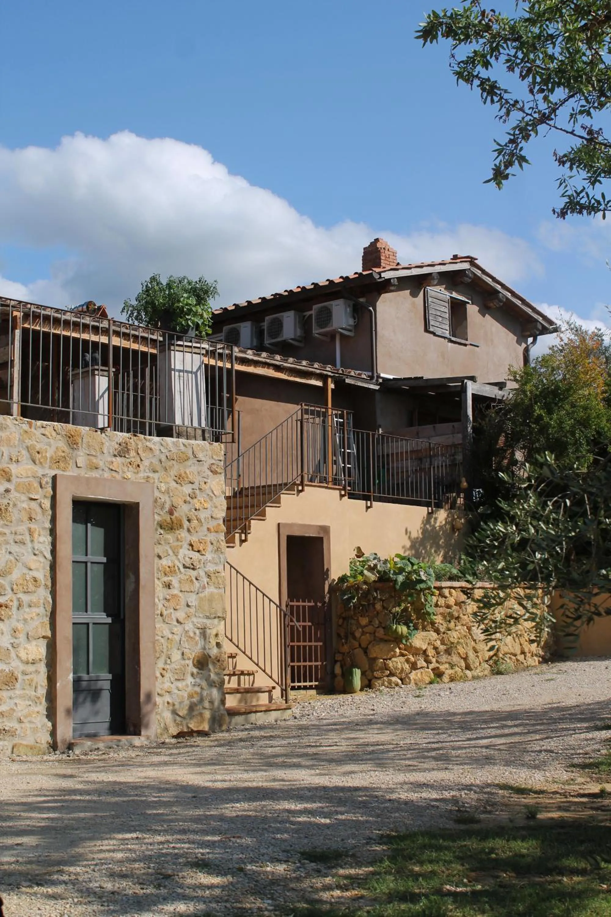 Facade/entrance in Agriturismo San Martino