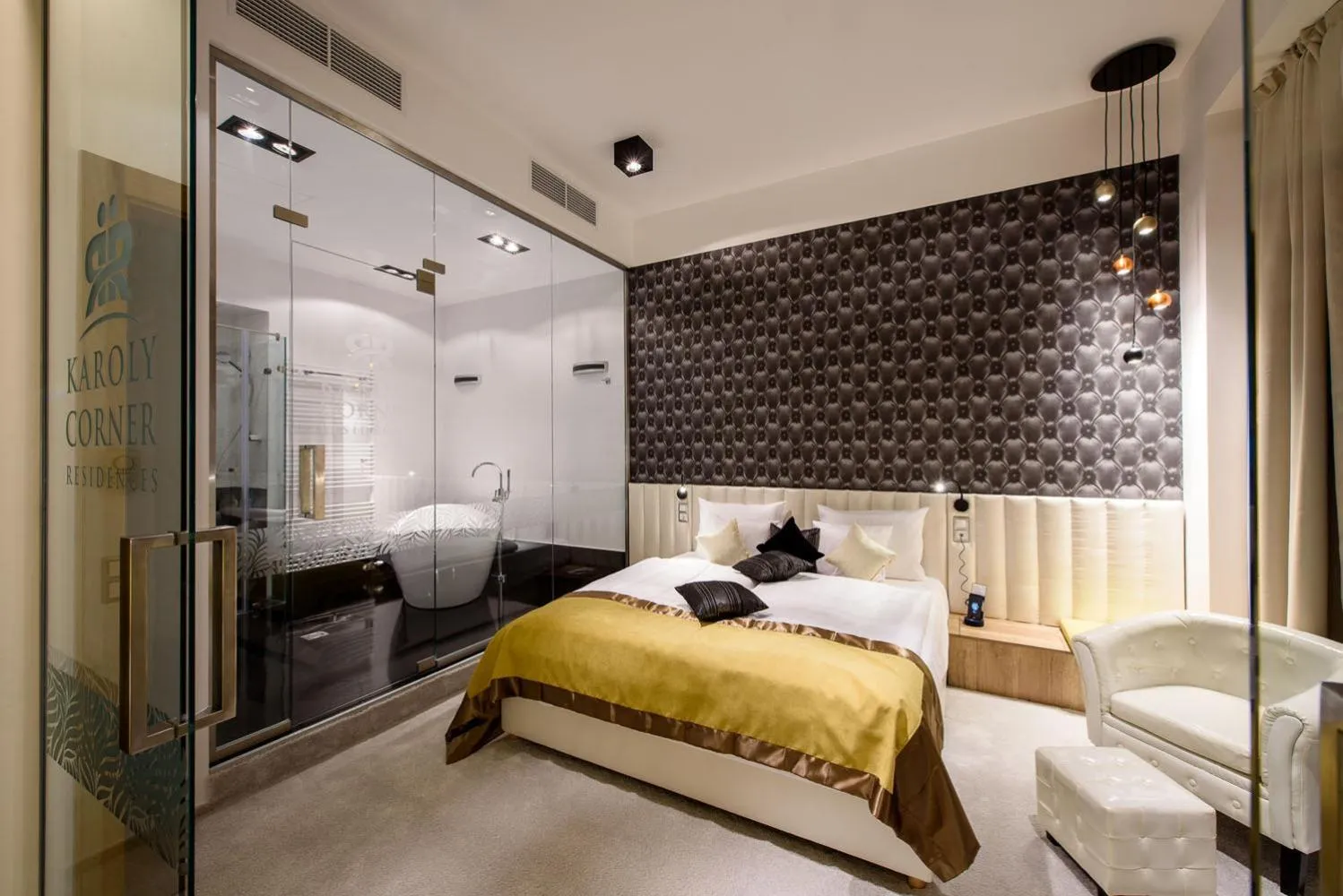 Bedroom, Bed in Karoly Corner Residences
