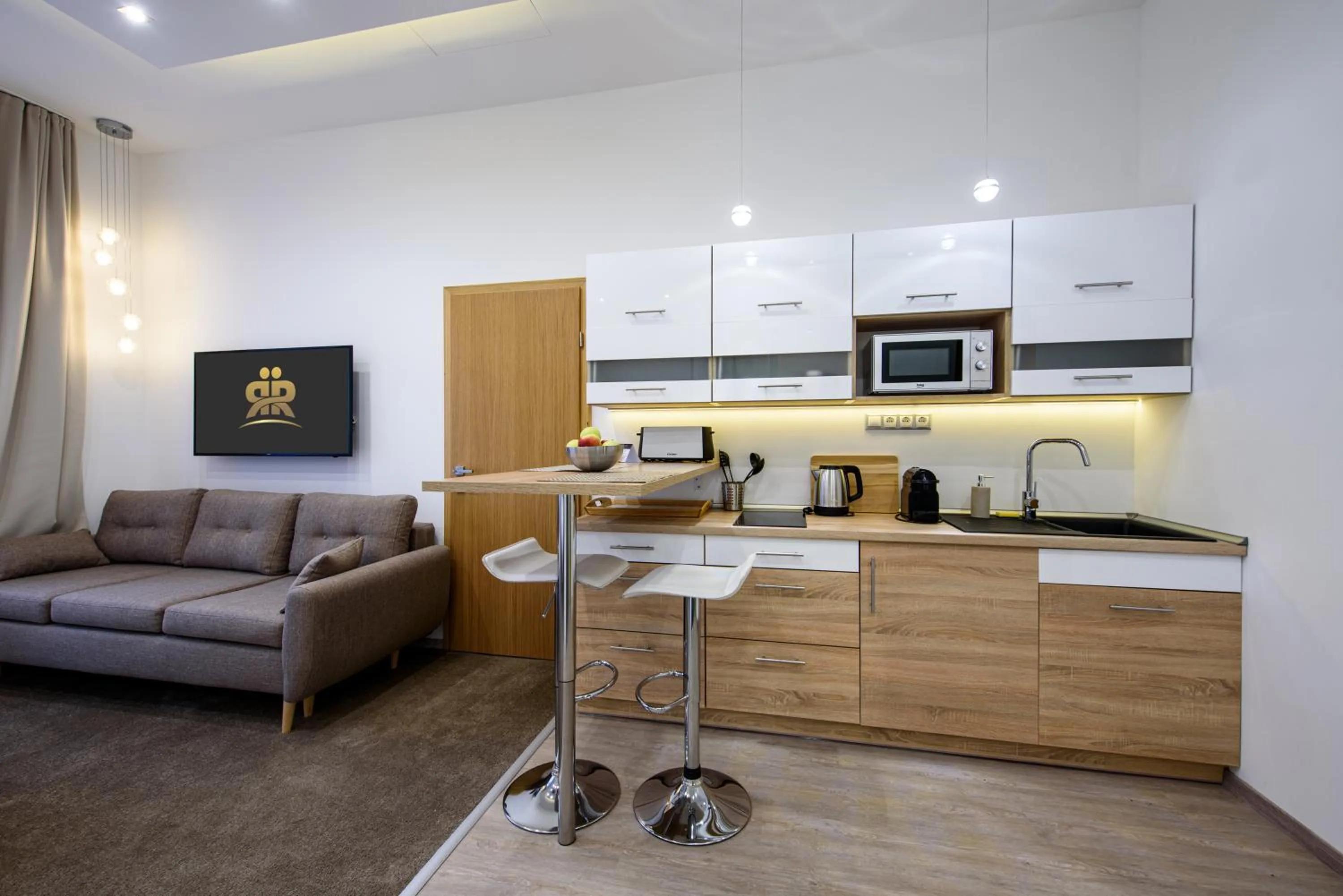 Kitchen or kitchenette in Karoly Corner Residences