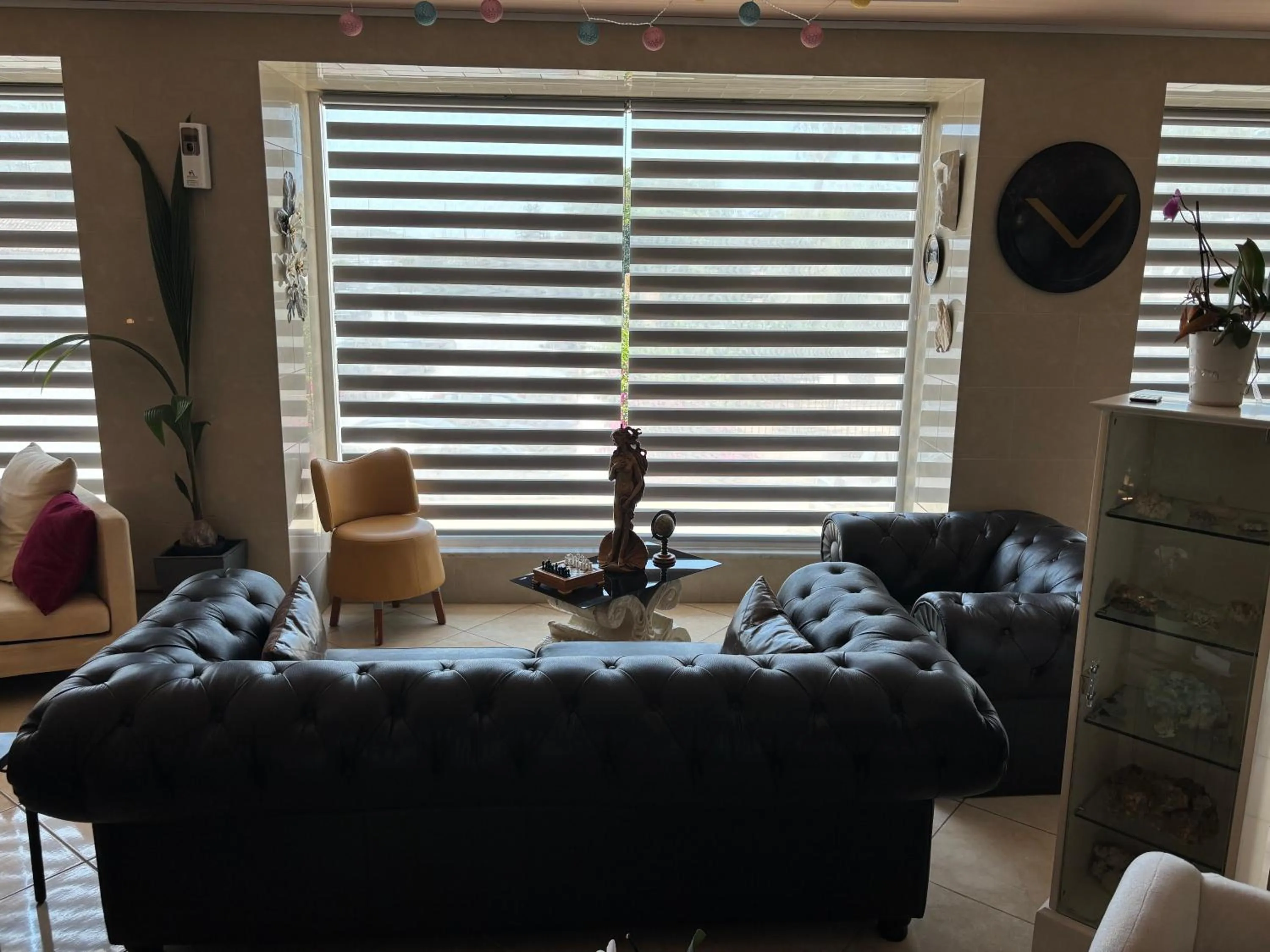 Lounge or bar in Nikolakakis Rooms Lavrio