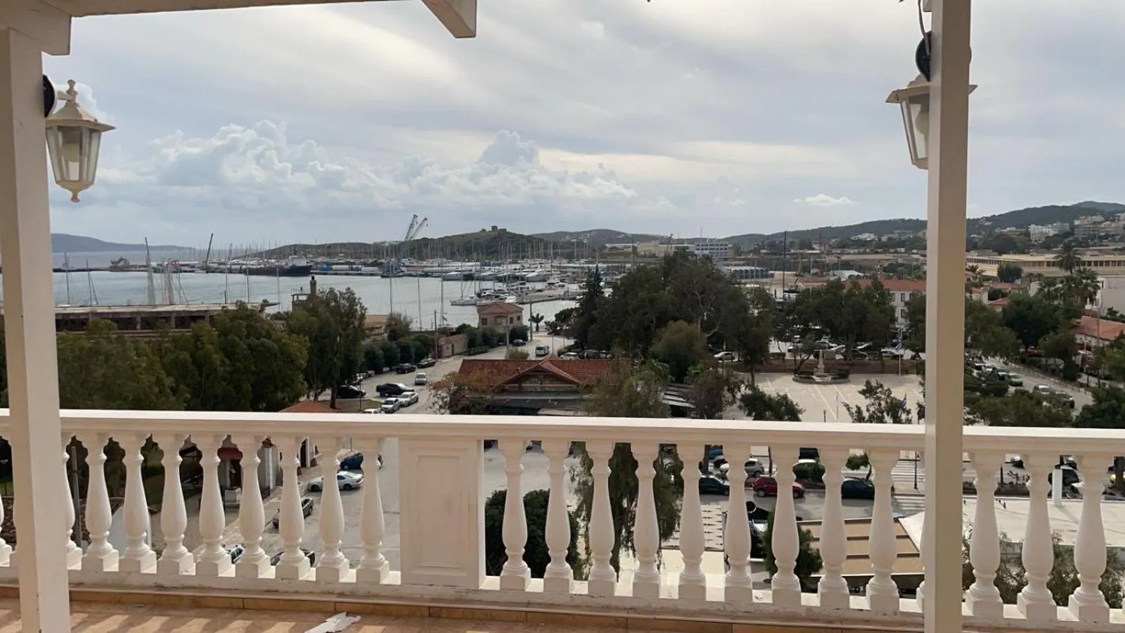 Nikolakakis Rooms Lavrio