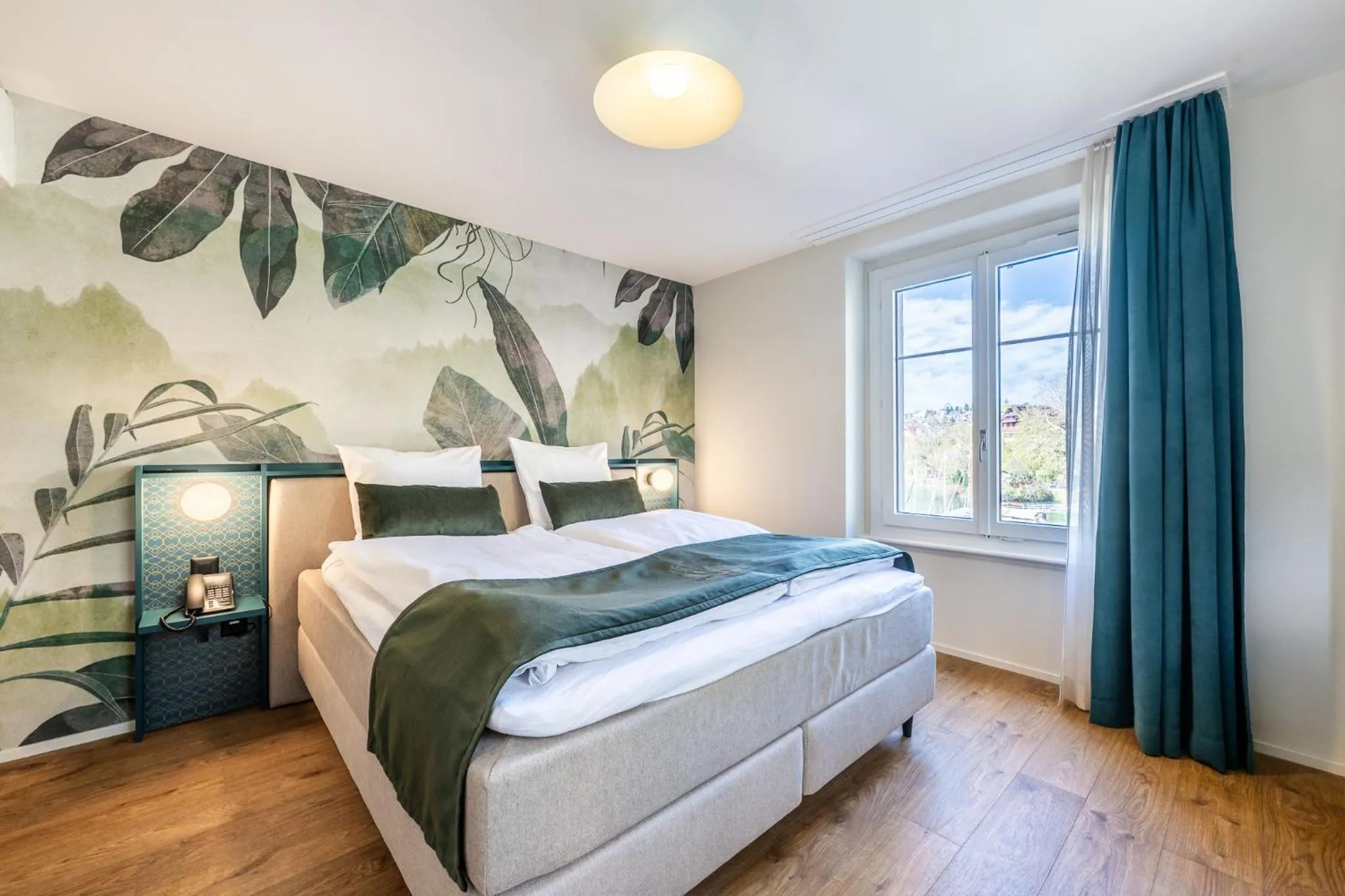 Bedroom, Bed in Hotel Central am See