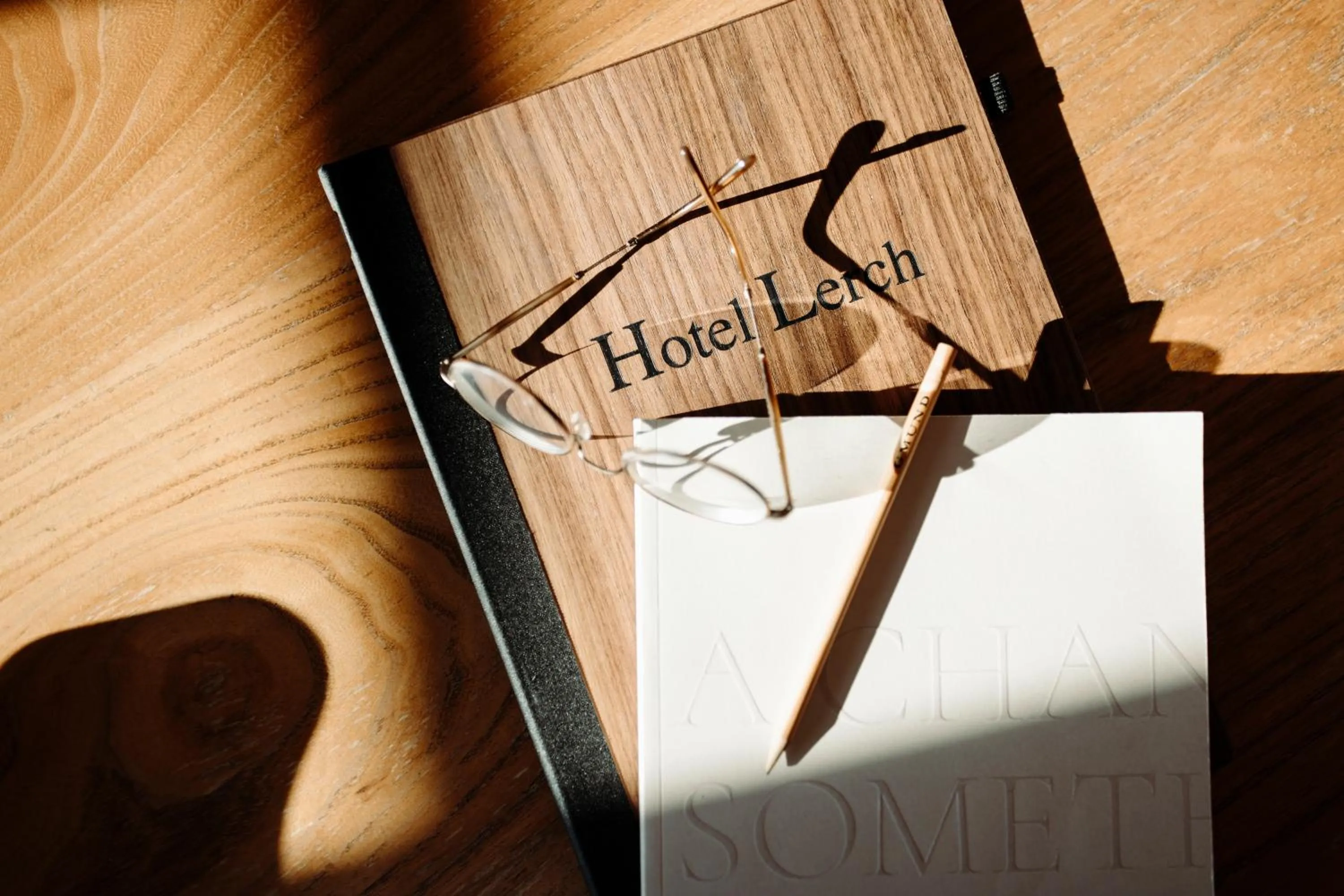 Logo/Certificate/Sign in Hotel Lerch