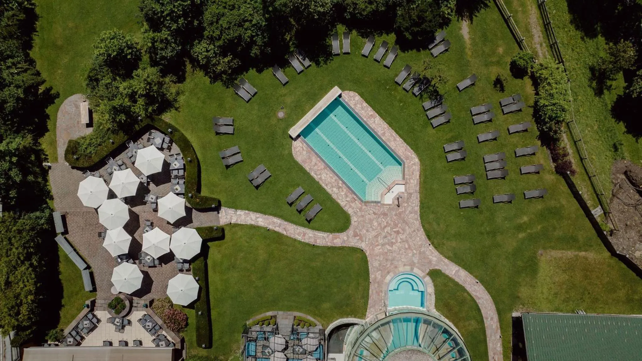 Swimming pool in Hotel Lerch