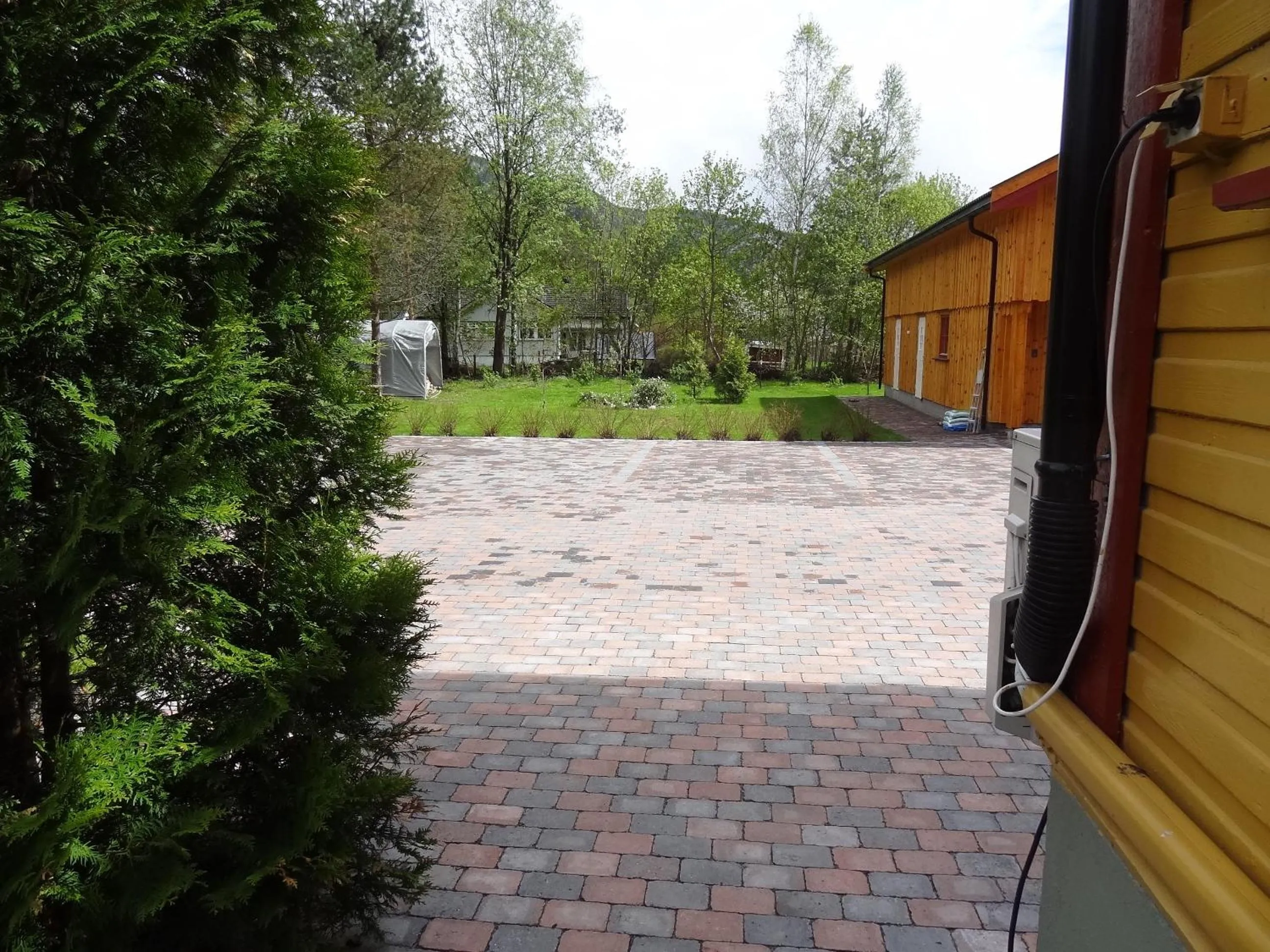 Area and facilities in Solheim Overnatting