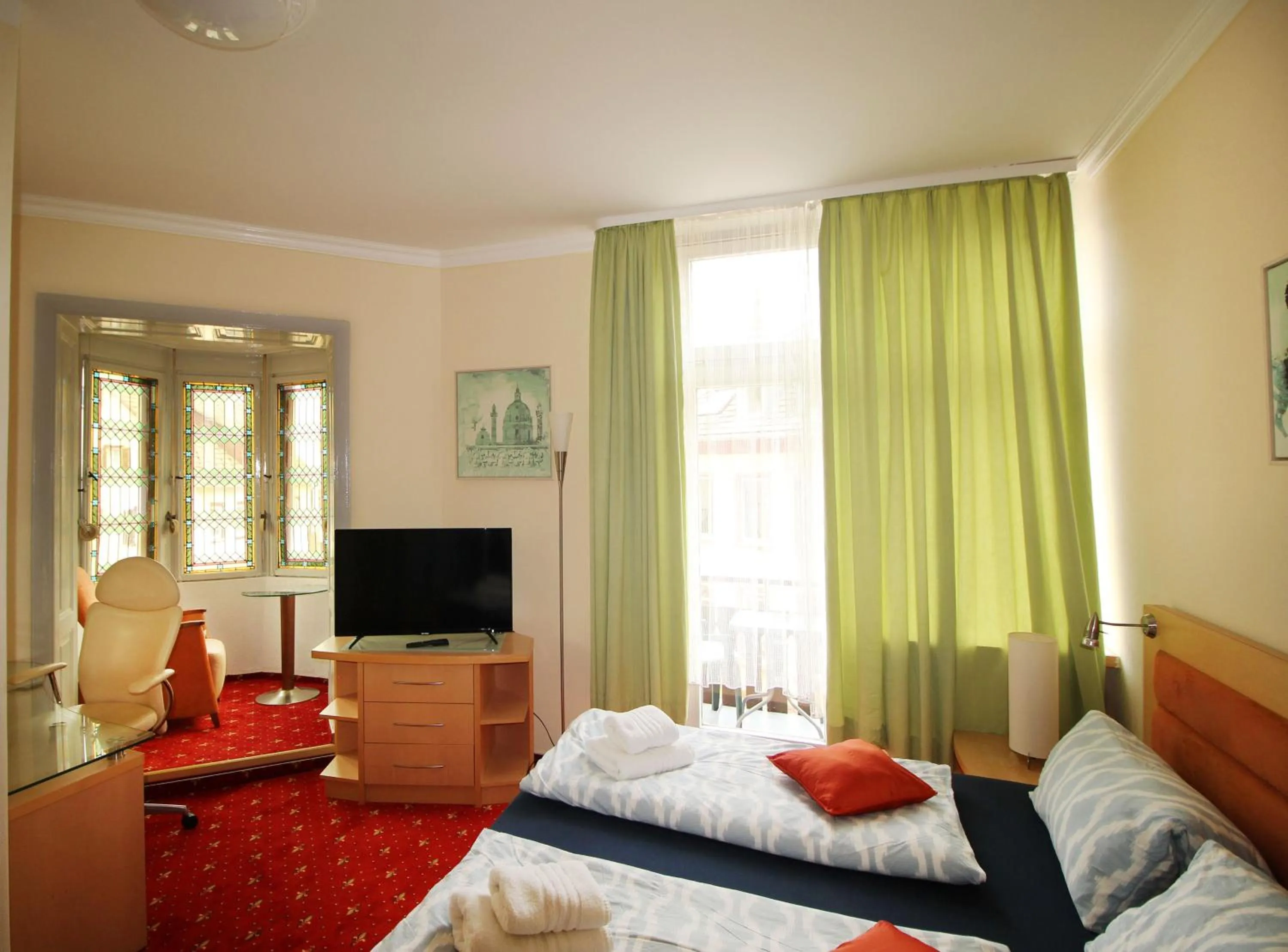 Bed in Hotel Neustädter Hof