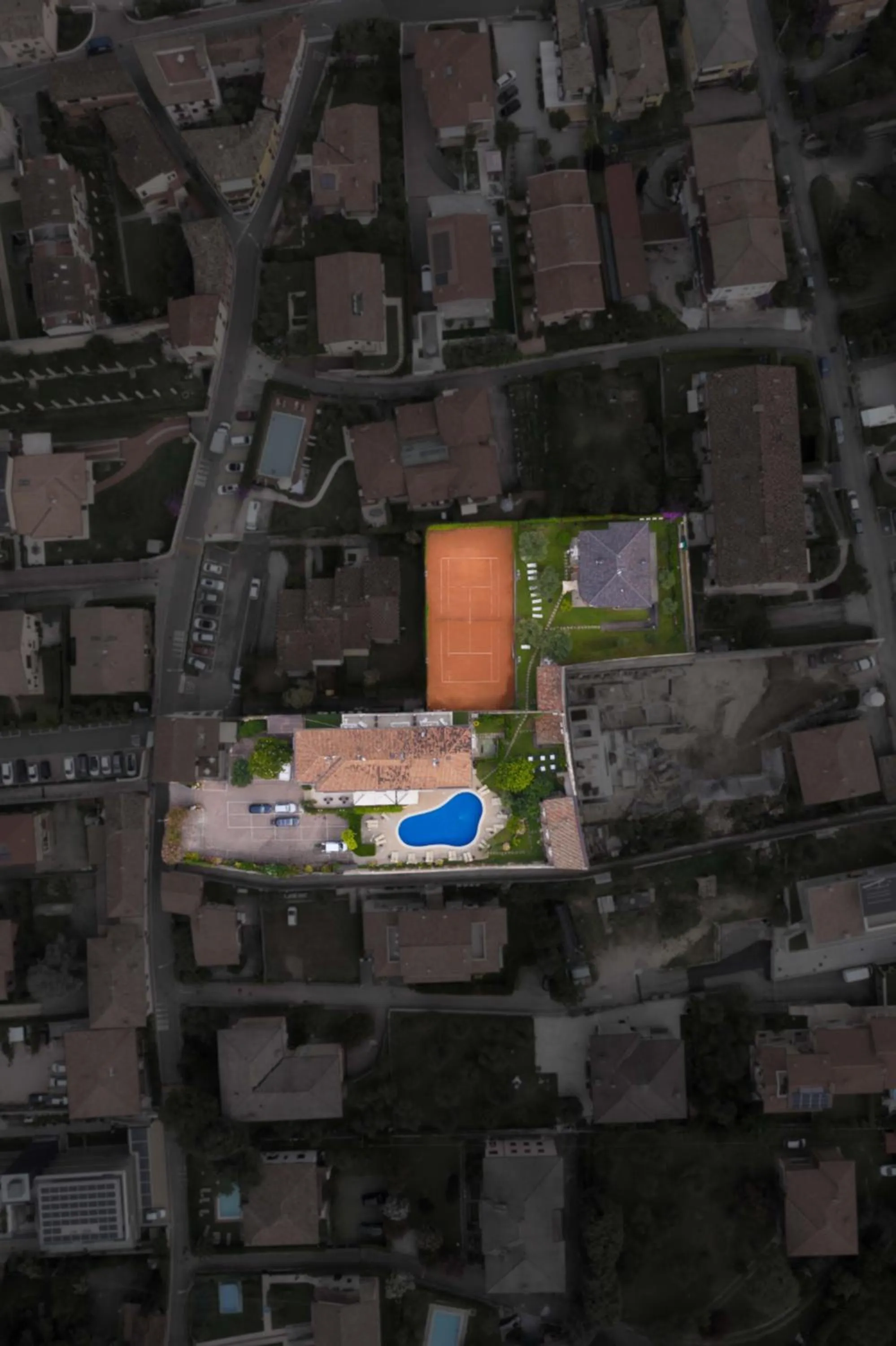 Property logo or sign in Hotel Romeo