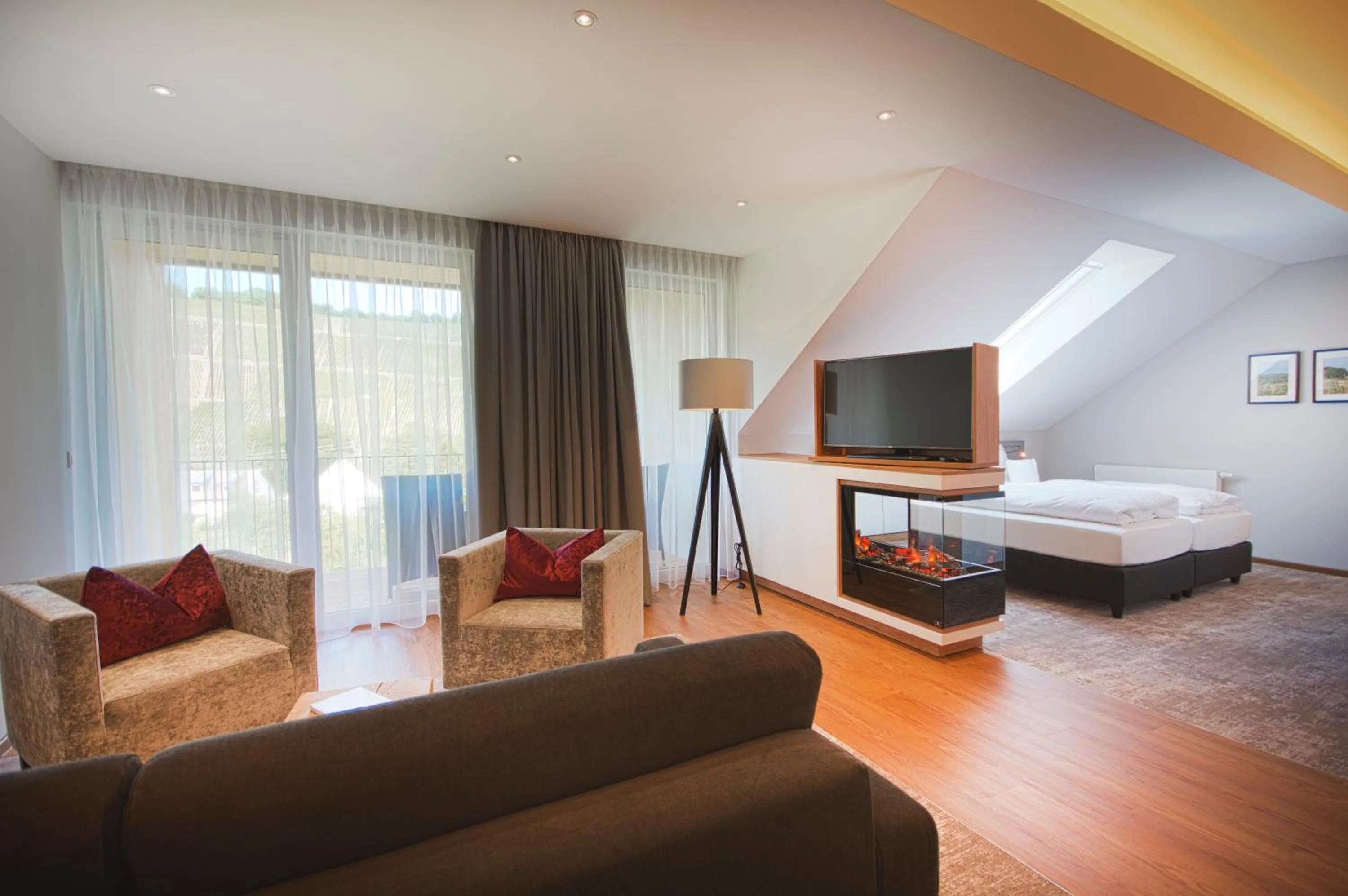 Photo of the whole room, Bed in Hotel Restaurant zur Marienburg