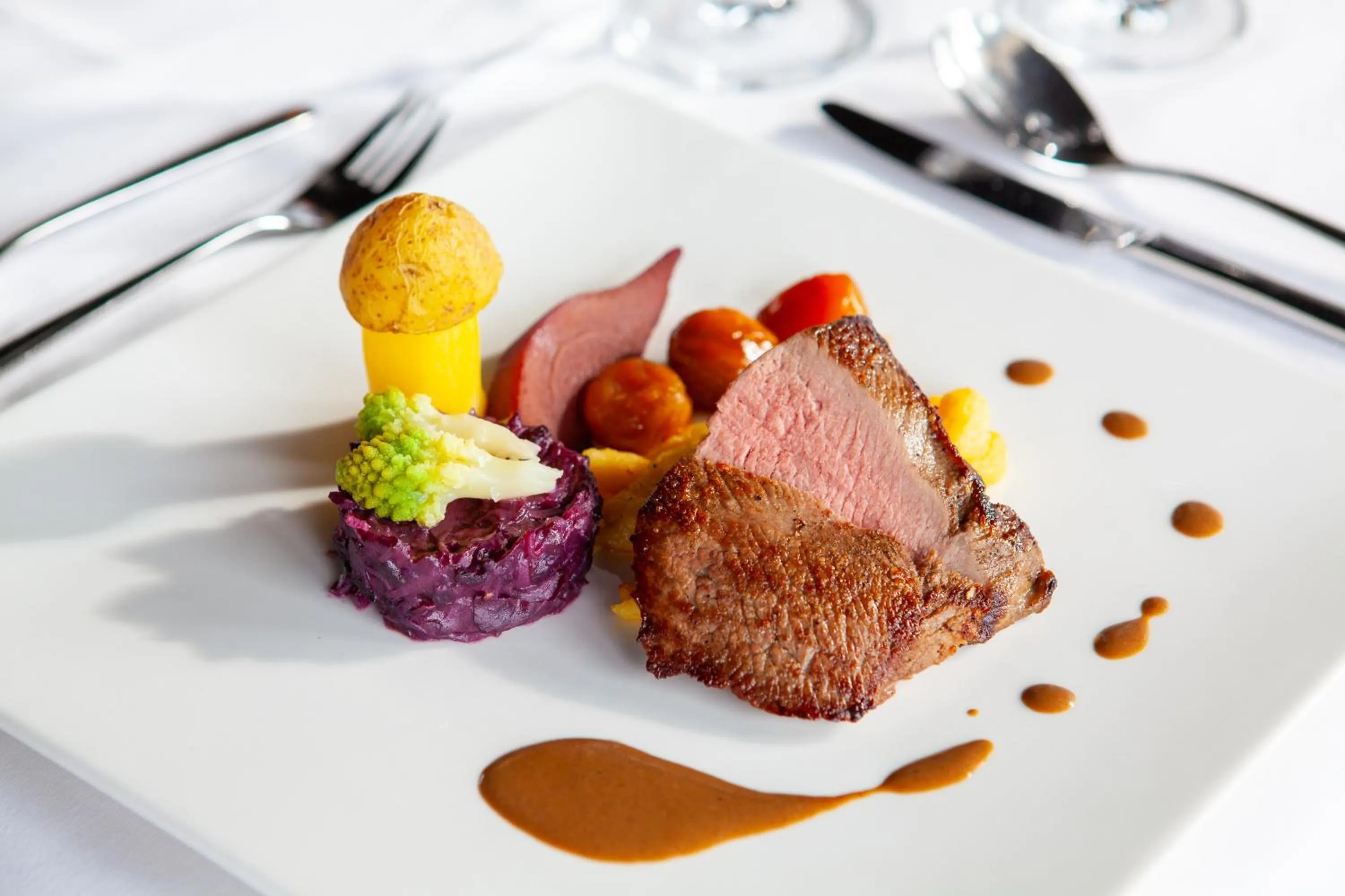 Restaurant/places to eat in Seeblick Höhenhotel