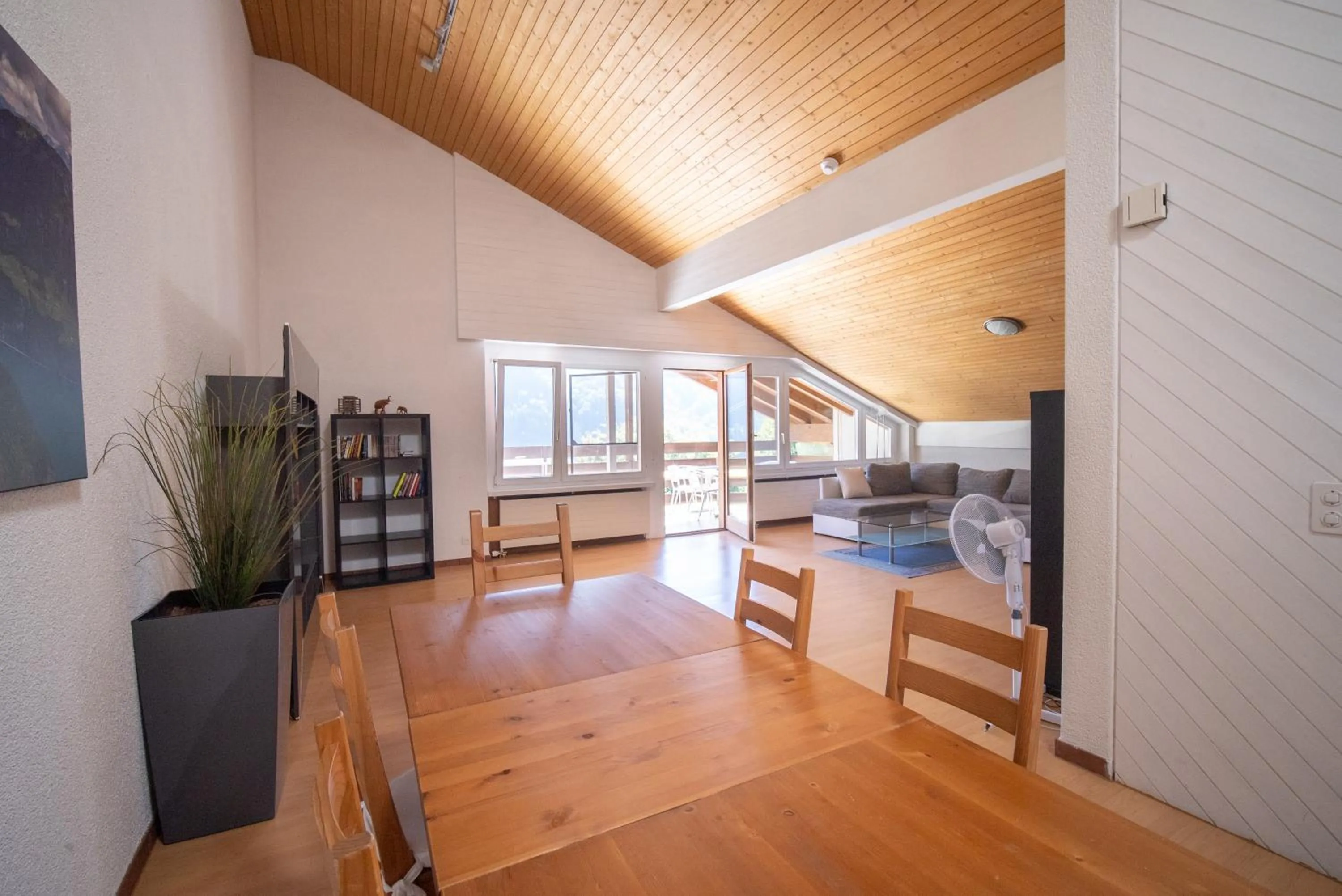 Photo of the whole room in Seeblick Höhenhotel