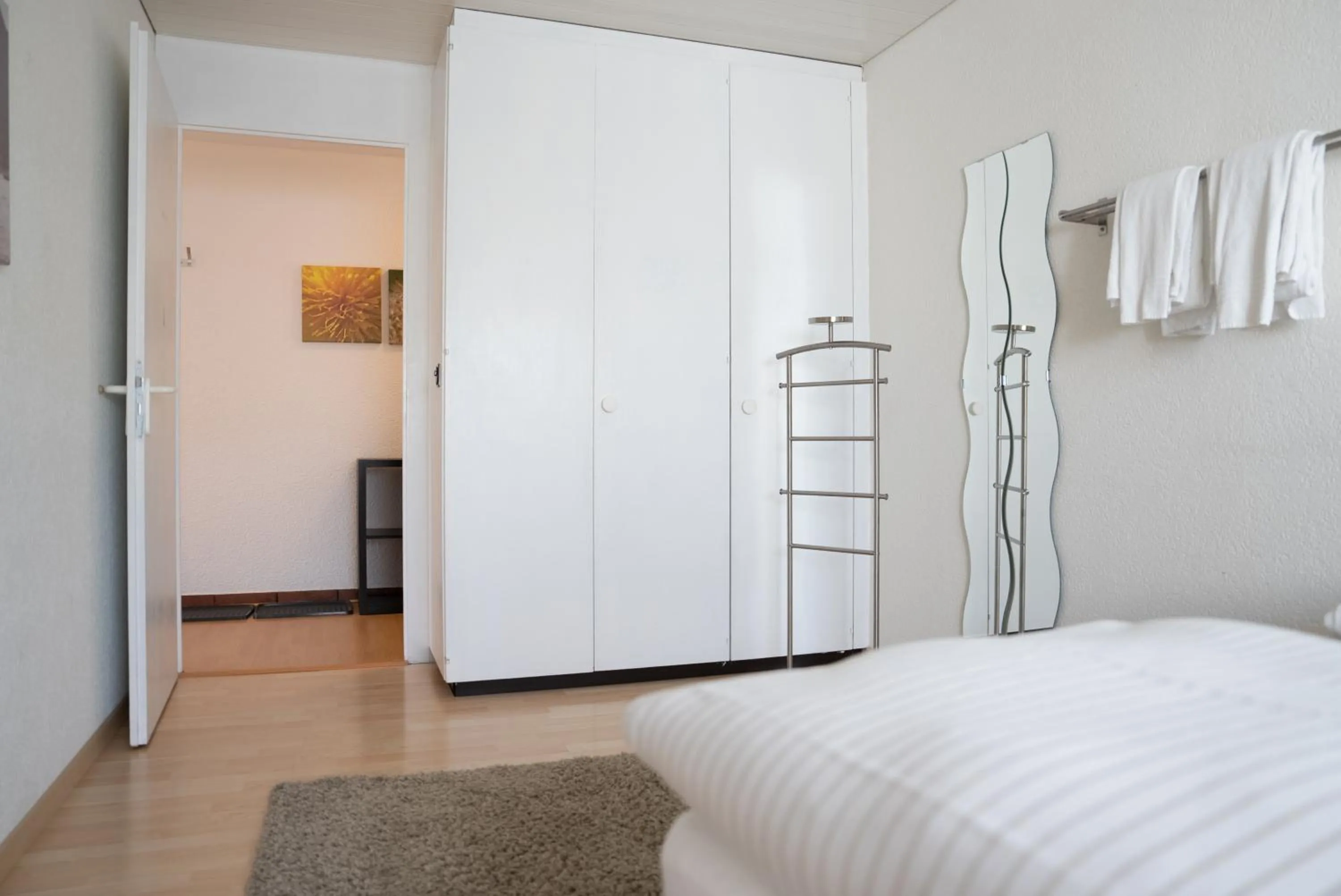 Photo of the whole room, Bed in Seeblick Höhenhotel