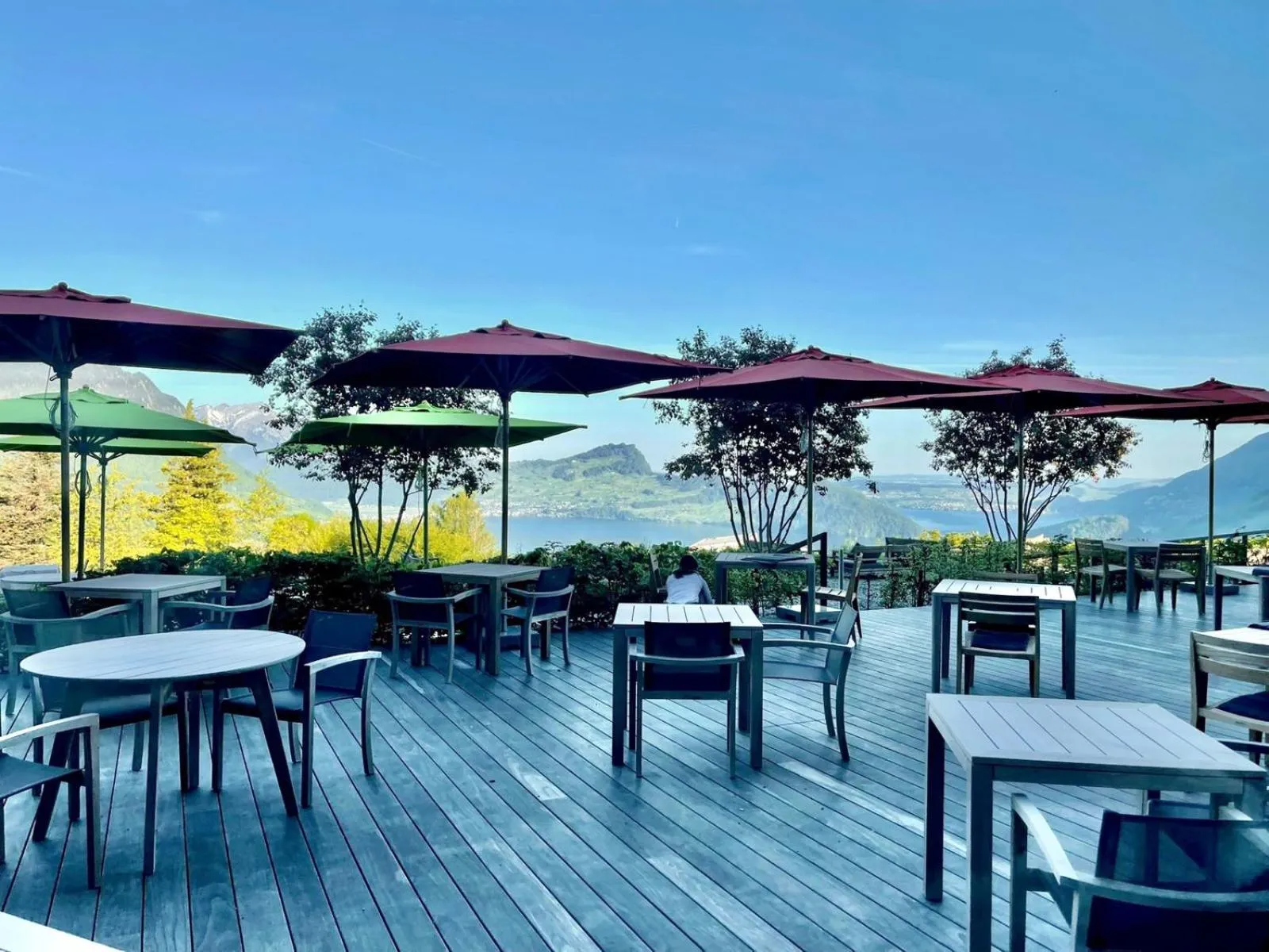 Restaurant/places to eat in Seeblick Höhenhotel