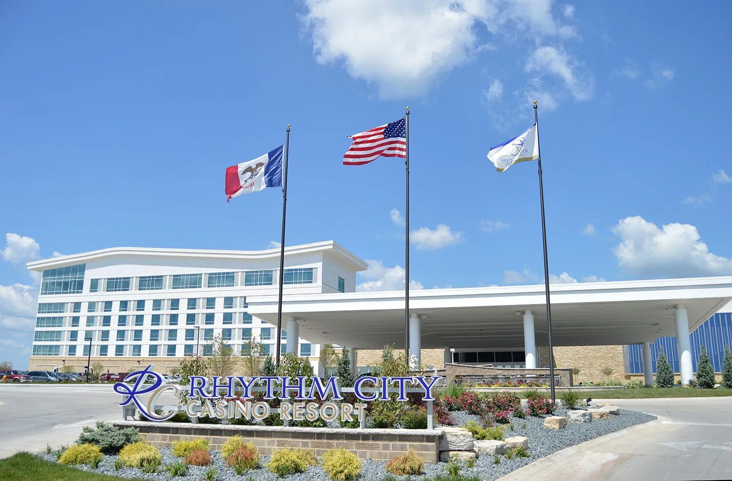 Property building in Rhythm City Casino & Resort