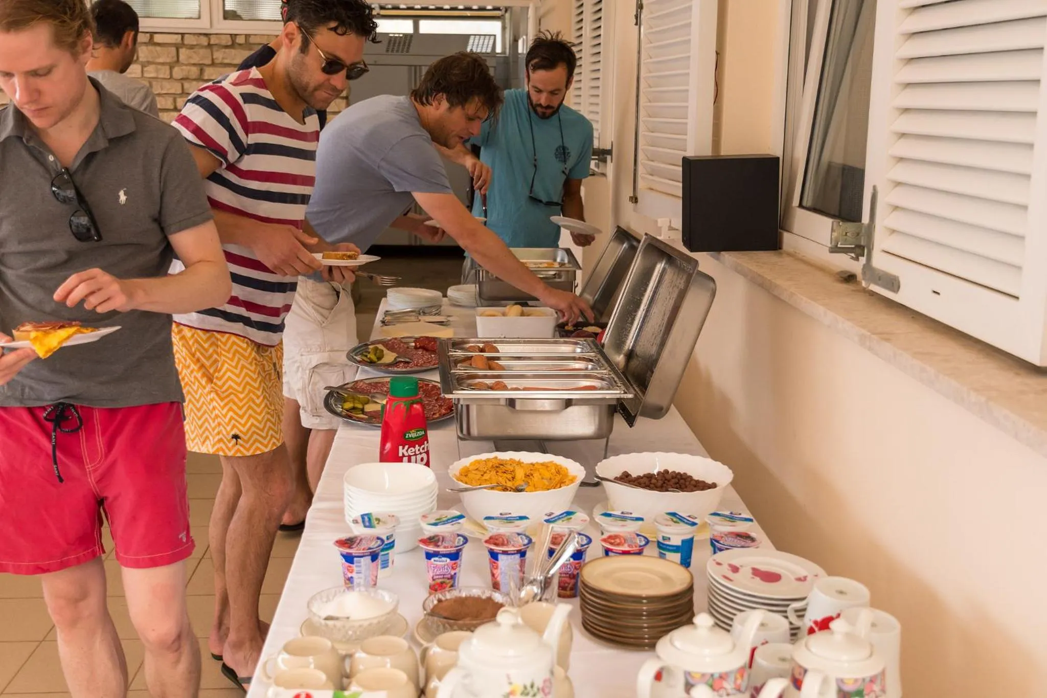 Buffet breakfast in Hotel Barba