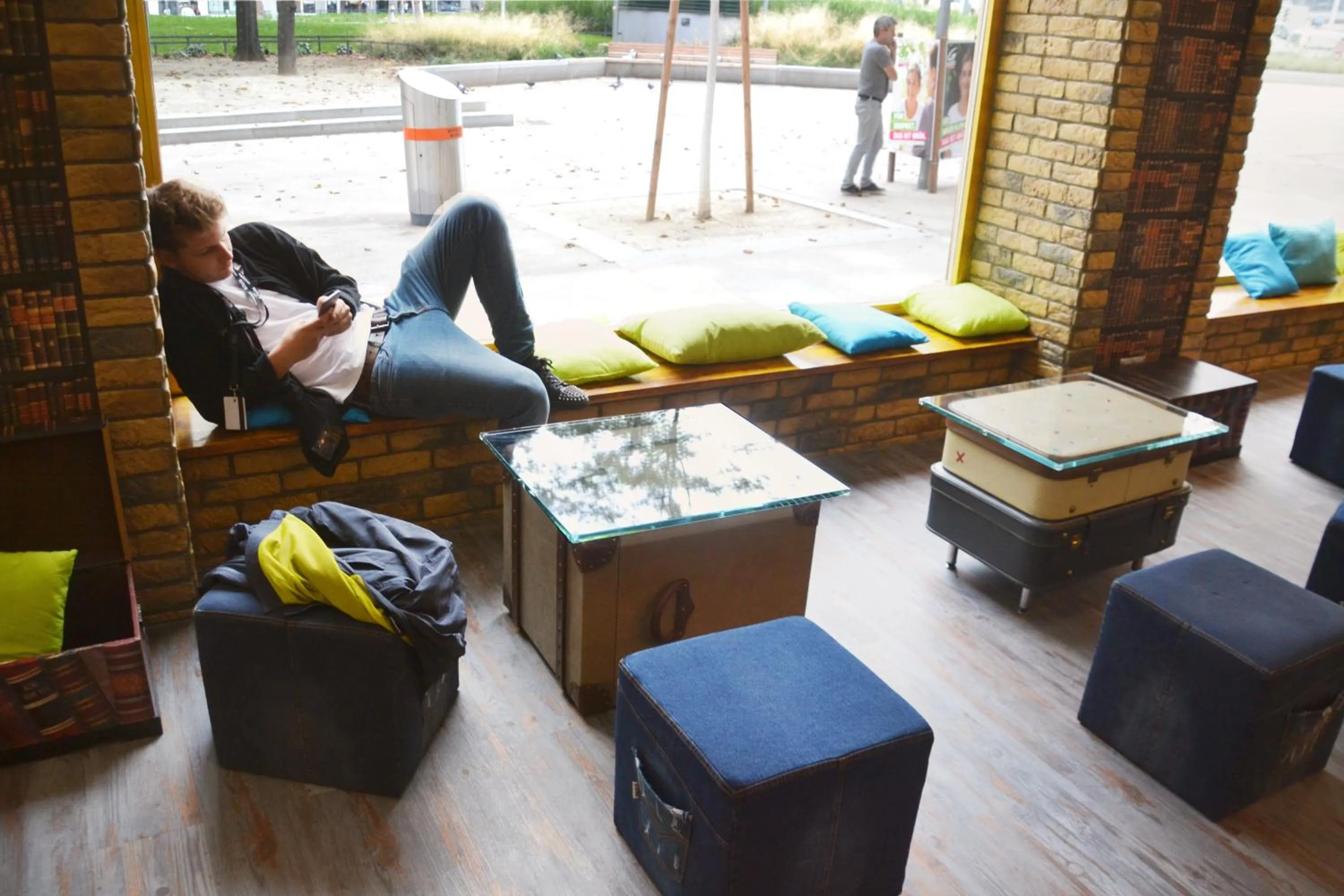 Lobby or reception in Do Step Inn Central - Self-Service-Hostel