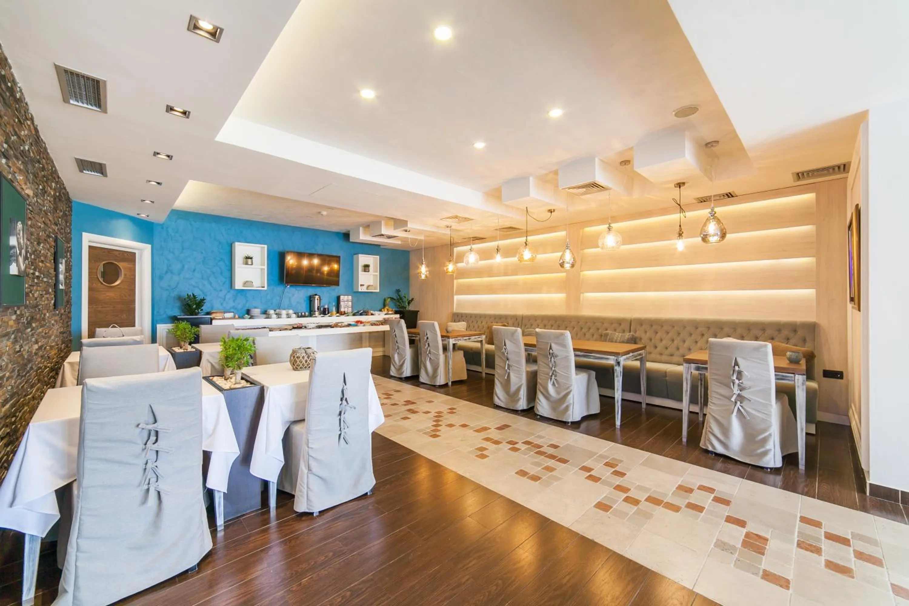 Restaurant/places to eat in Hotel Casa del Mare - Amfora