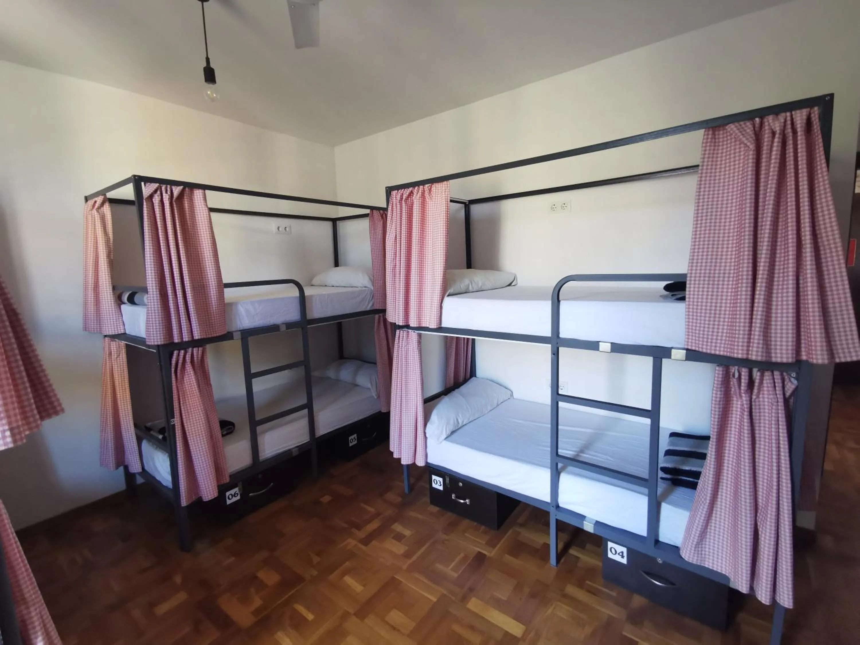 Bedroom, Bed in Mucha Masia Hostel Rural Urba