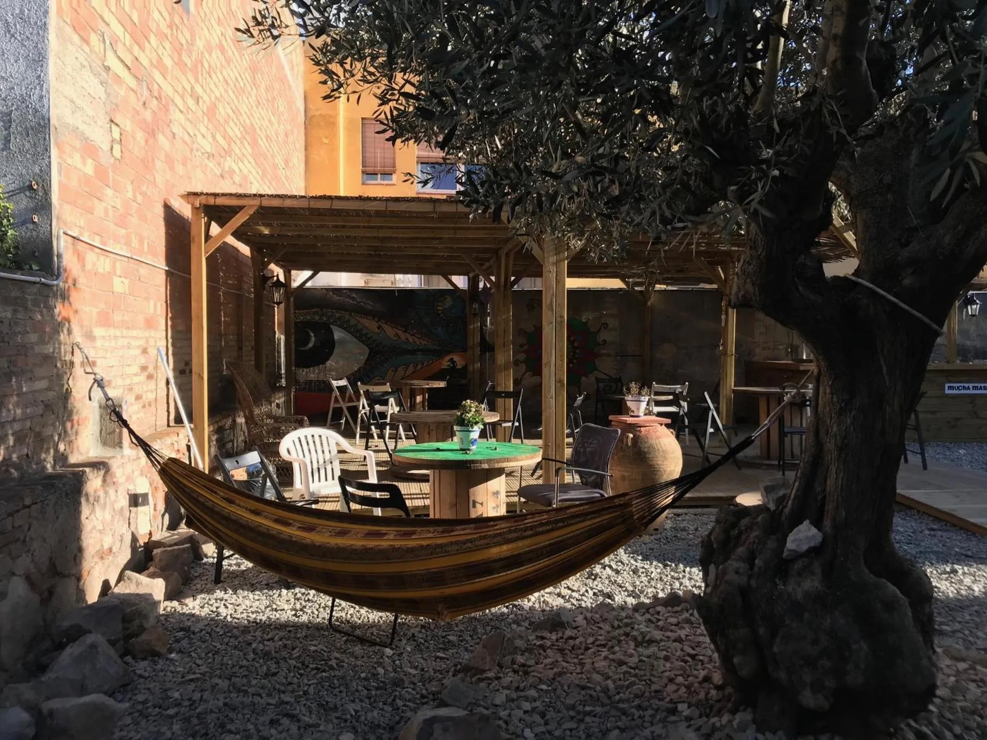 Patio in Mucha Masia Hostel Rural Urba