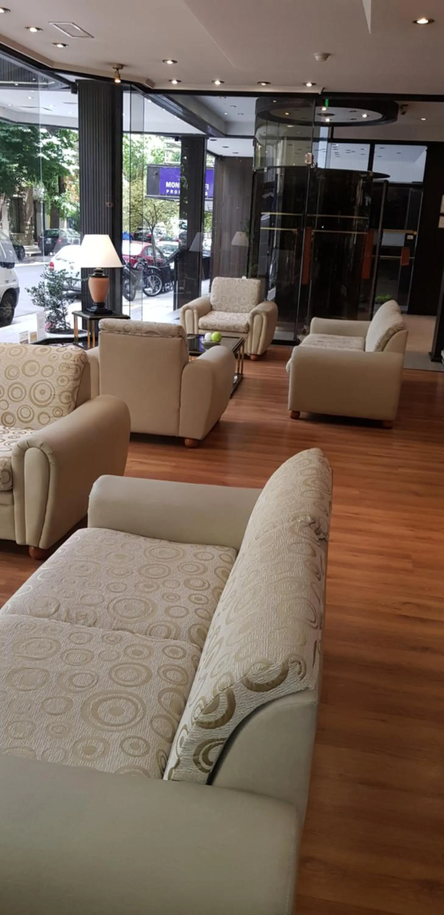 Living room in Primacy Apart Hotel