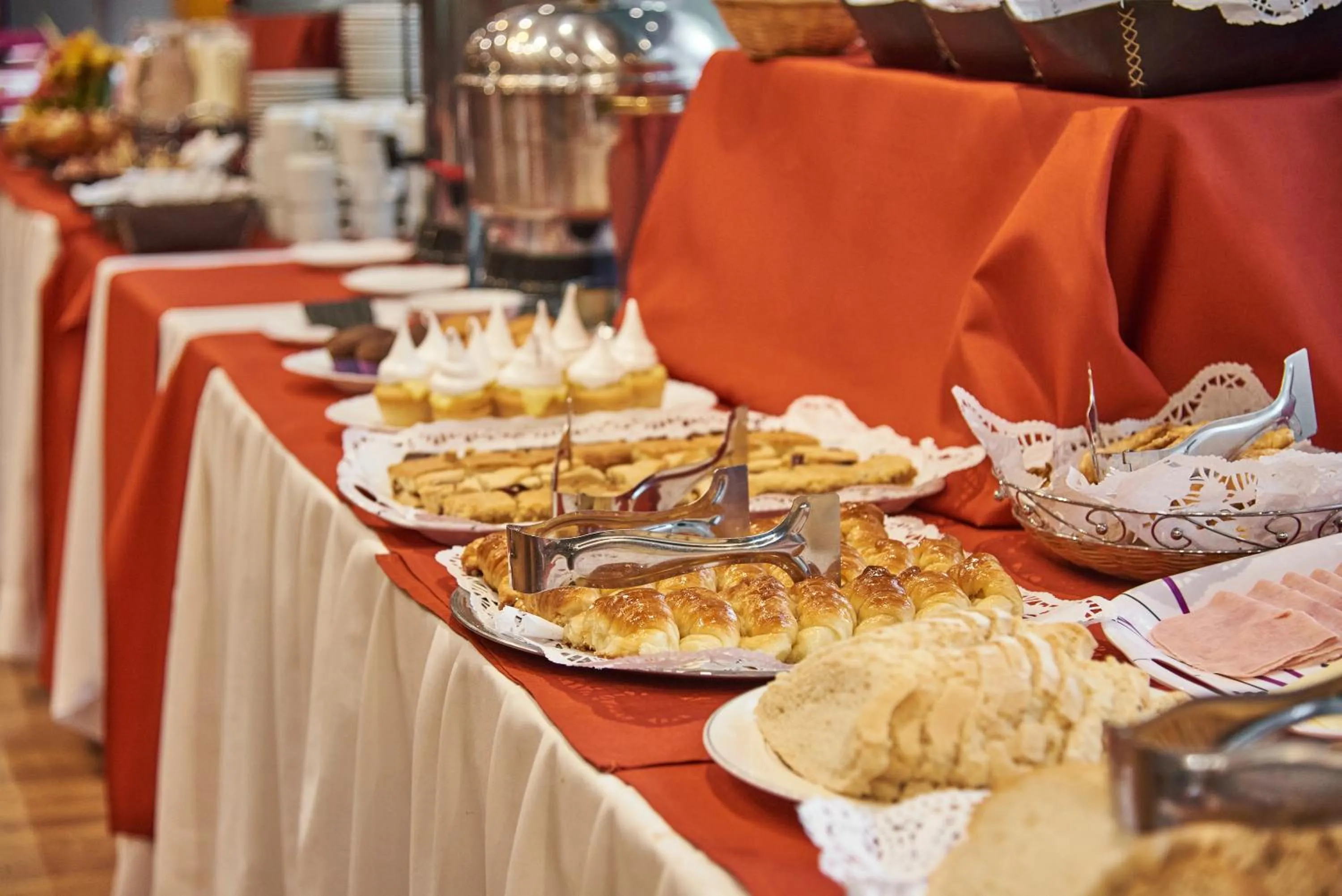 Breakfast in Primacy Apart Hotel