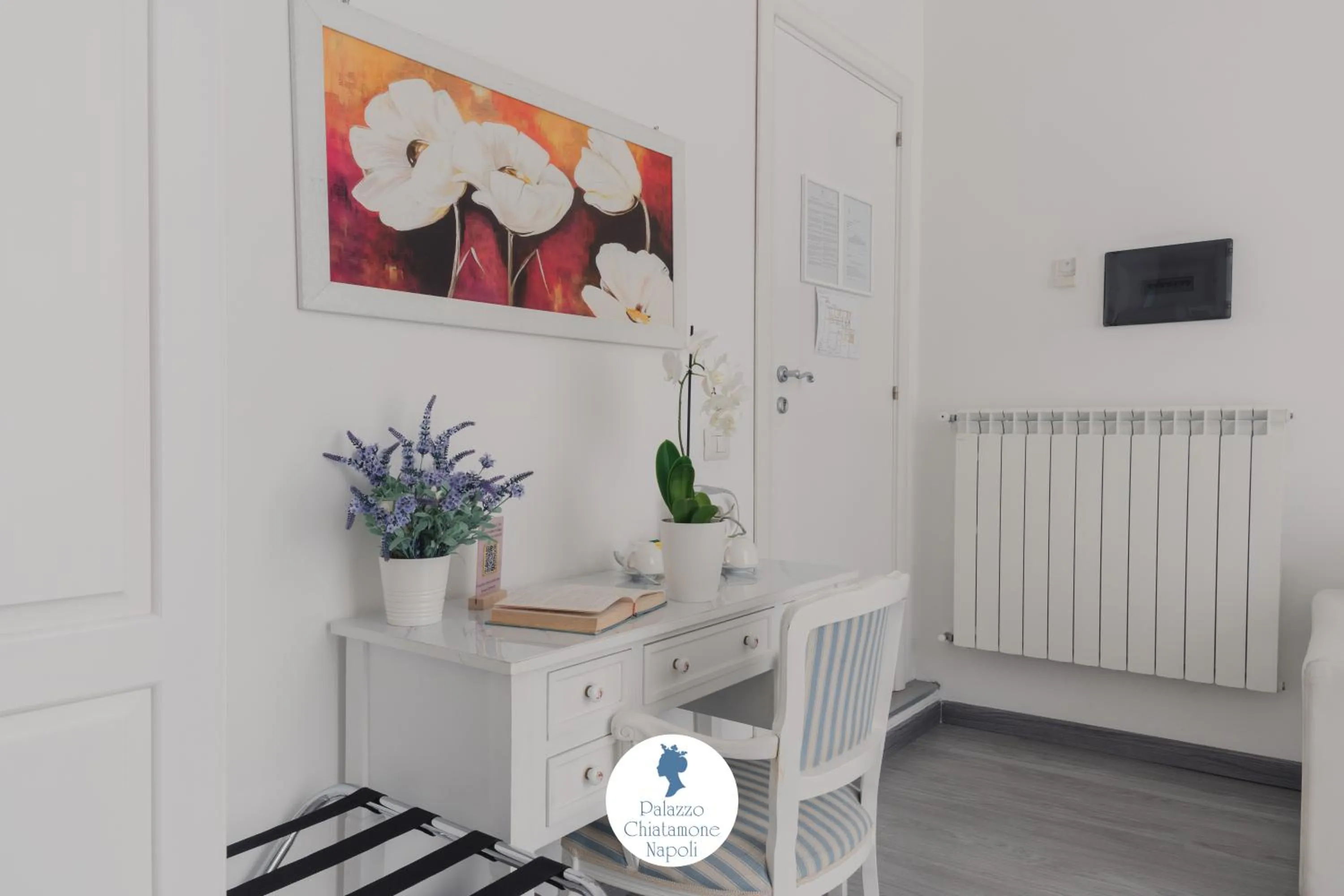 Decorative detail in Palazzo Chiatamone