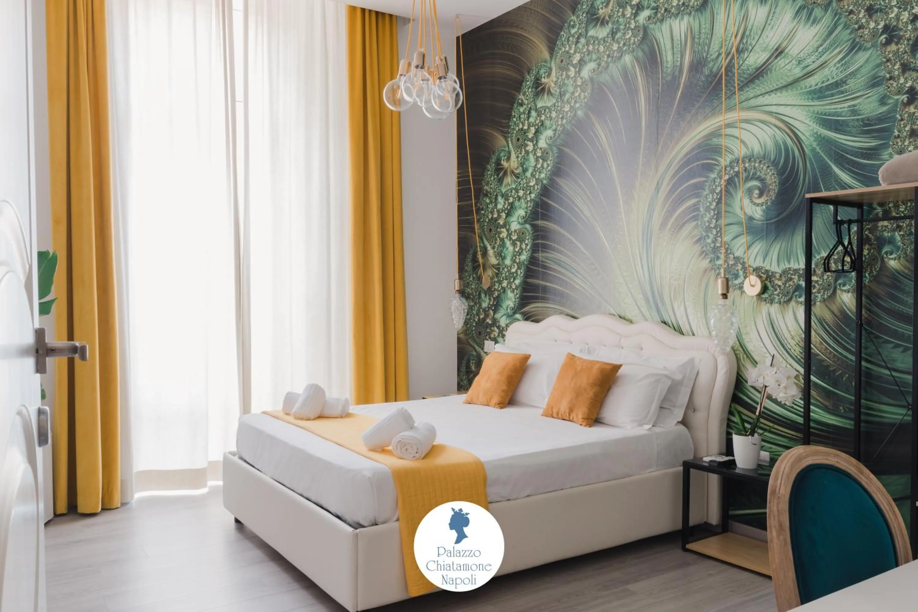 Bed in Palazzo Chiatamone