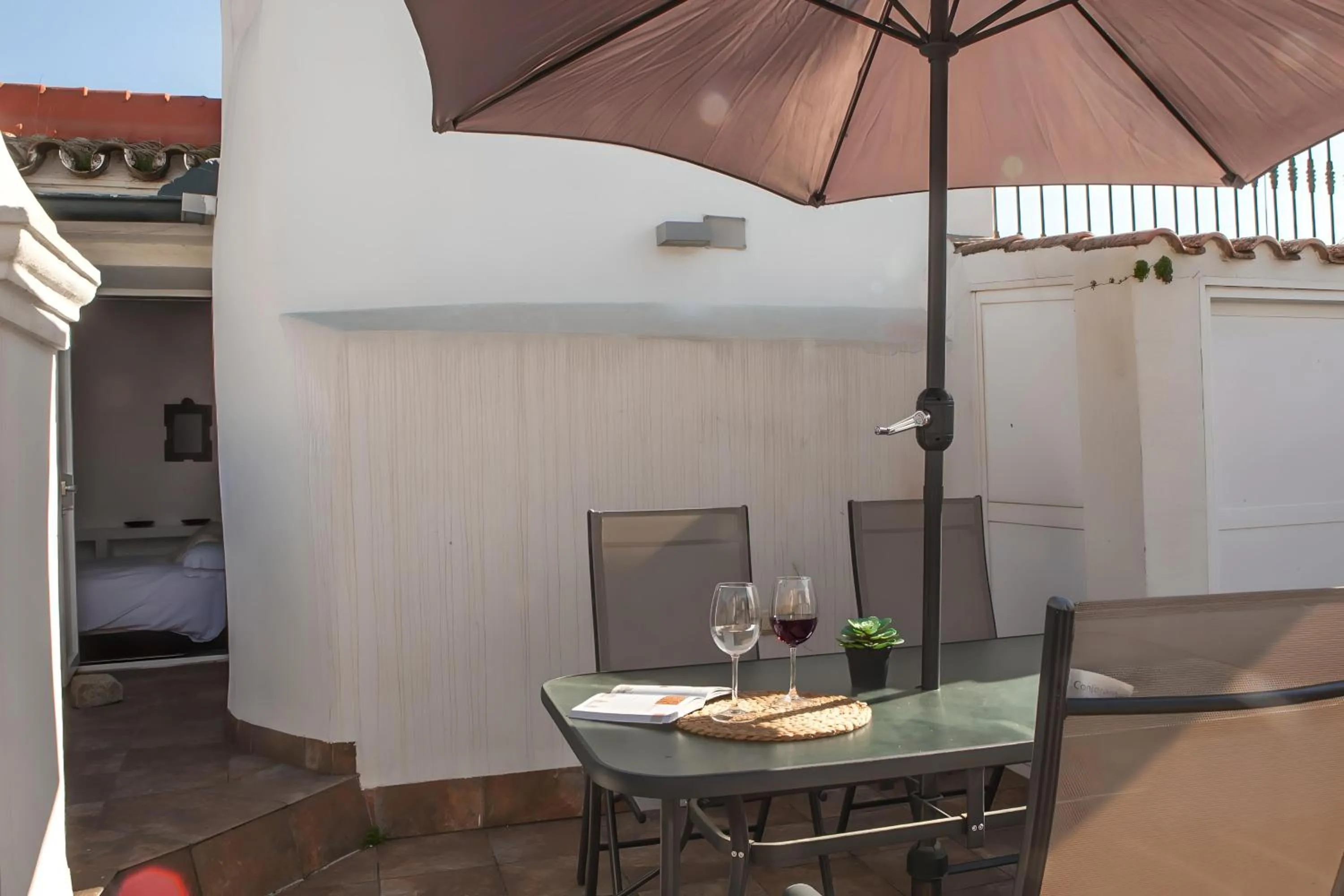 Balcony/Terrace in Casa Palacio, La Giralda
