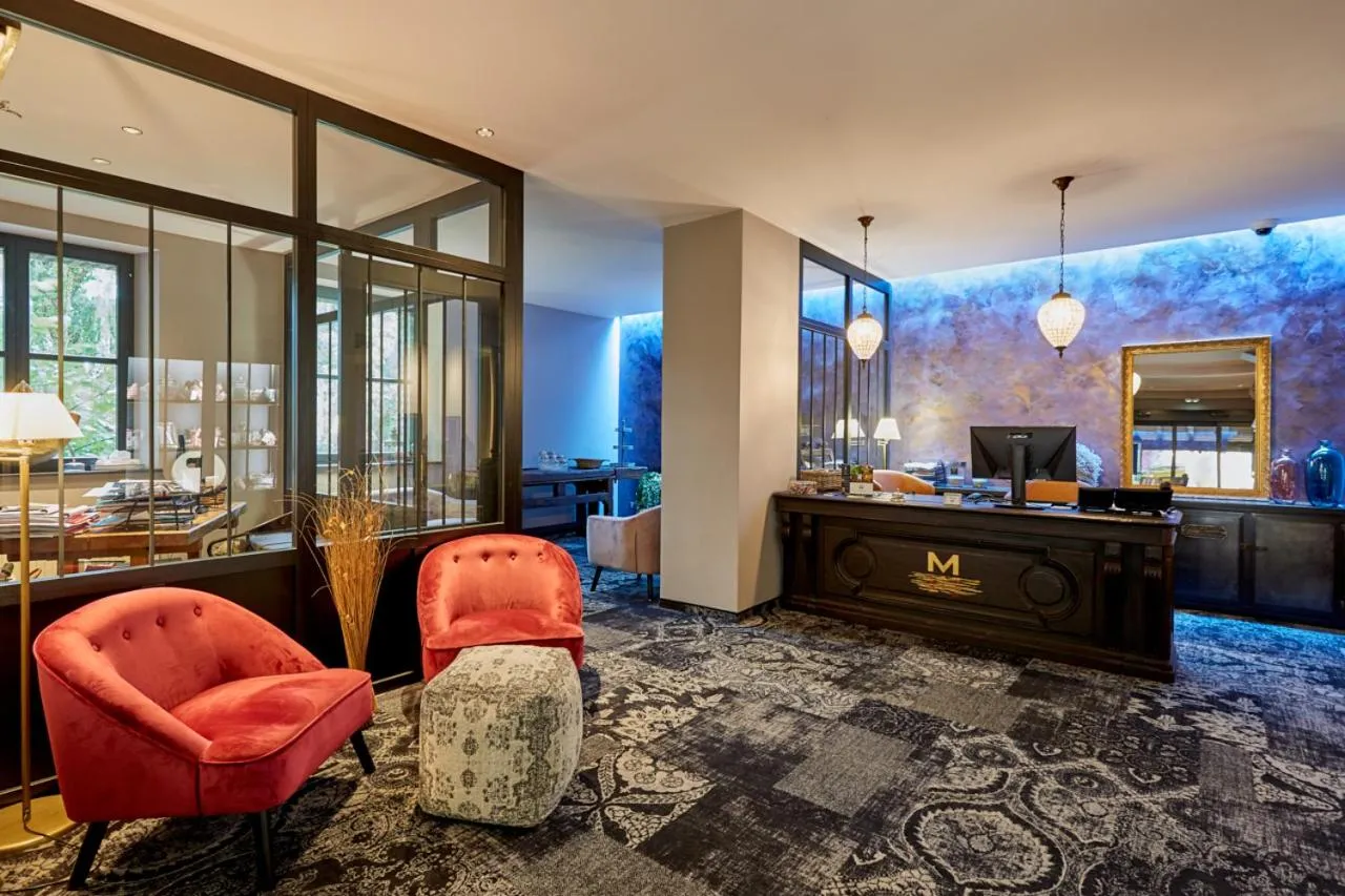 Lobby or reception in Hôtel-SPA Le Moulin De La Wantzenau - Strasbourg Nord