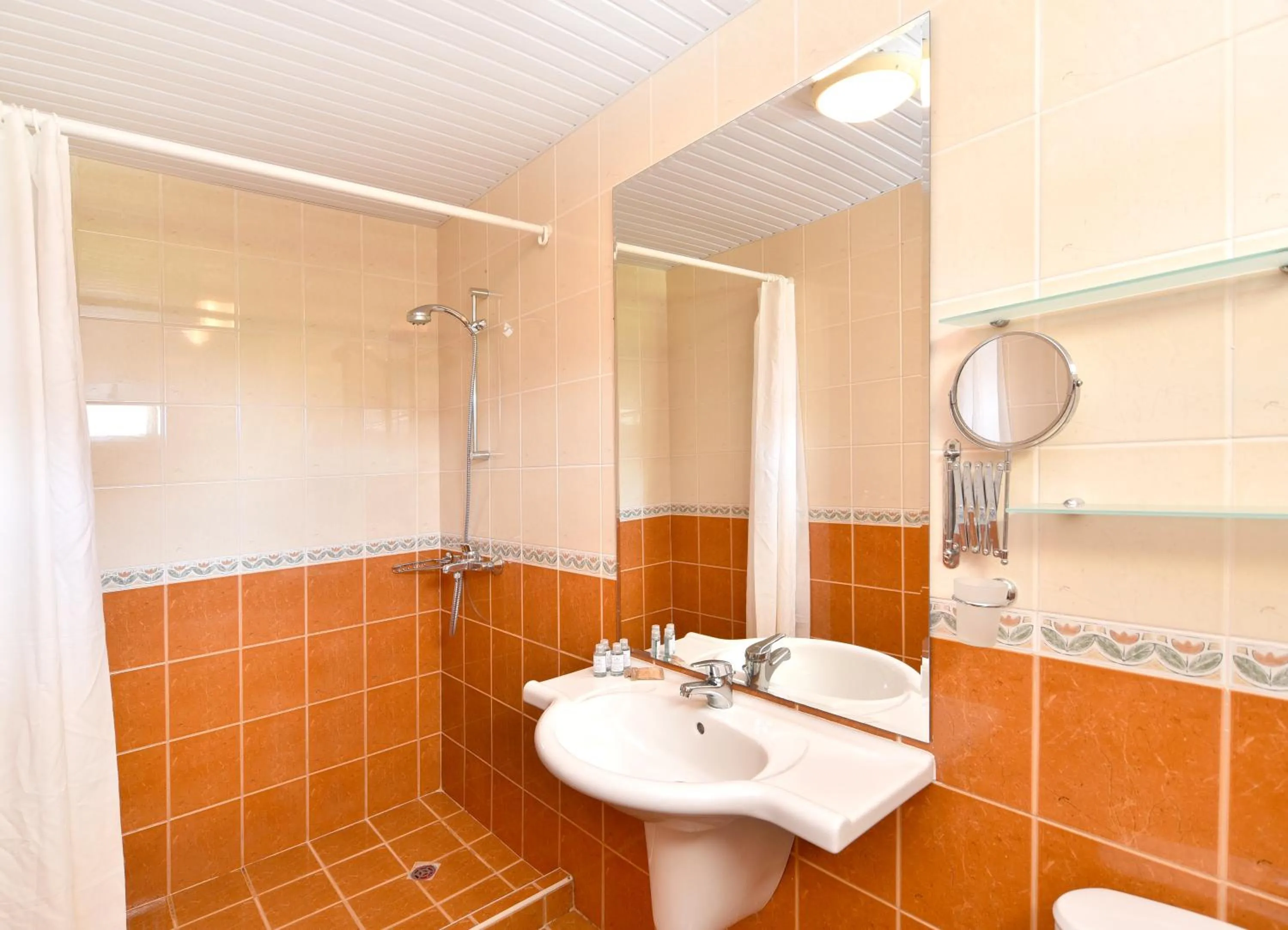 Bathroom in Hotel Malibu