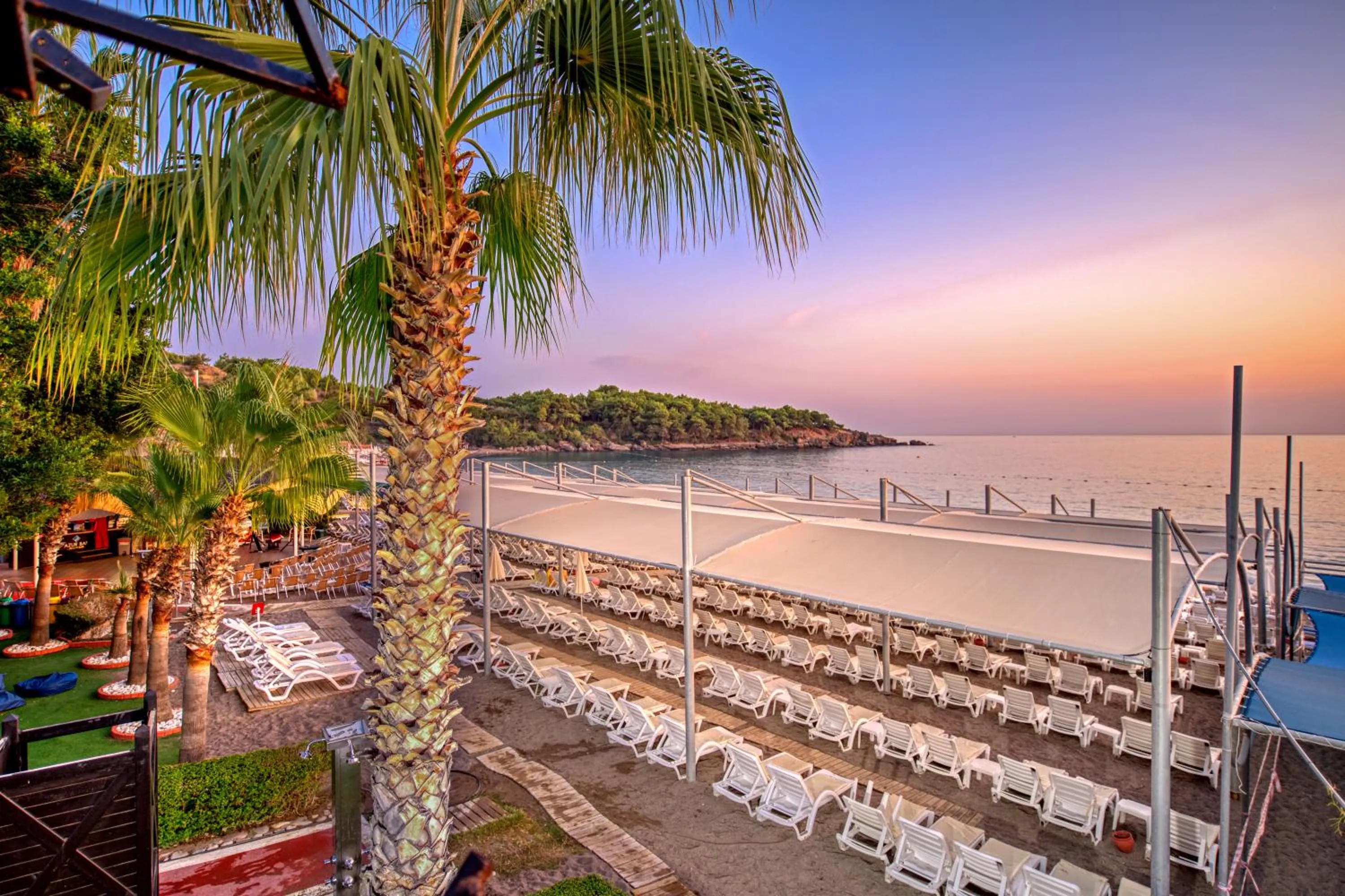 Beach in Sealife Buket Resort & Beach Hotel - Ultra All Inclusive