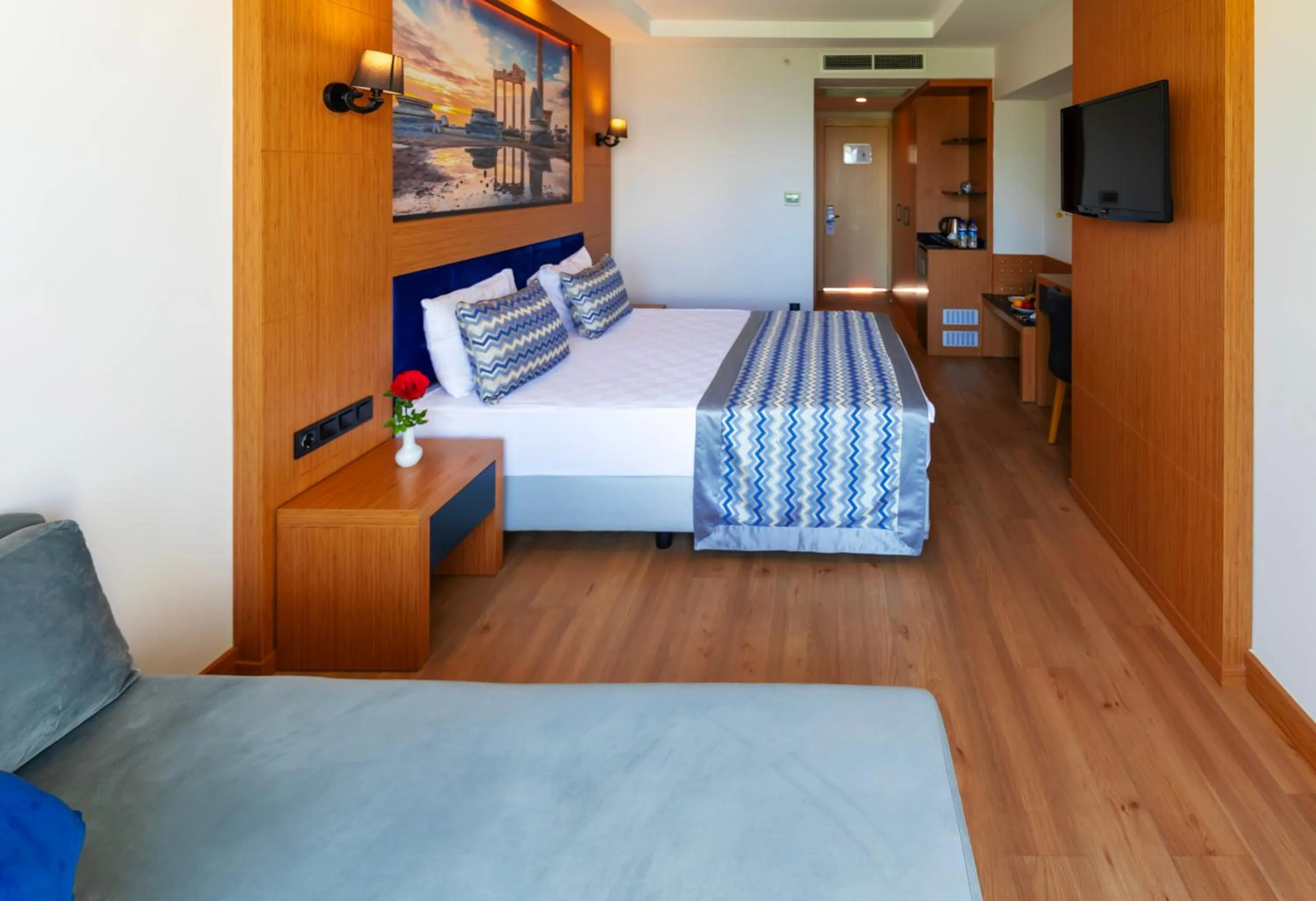 Bedroom, Bed in Sealife Buket Resort & Beach Hotel - Ultra All Inclusive