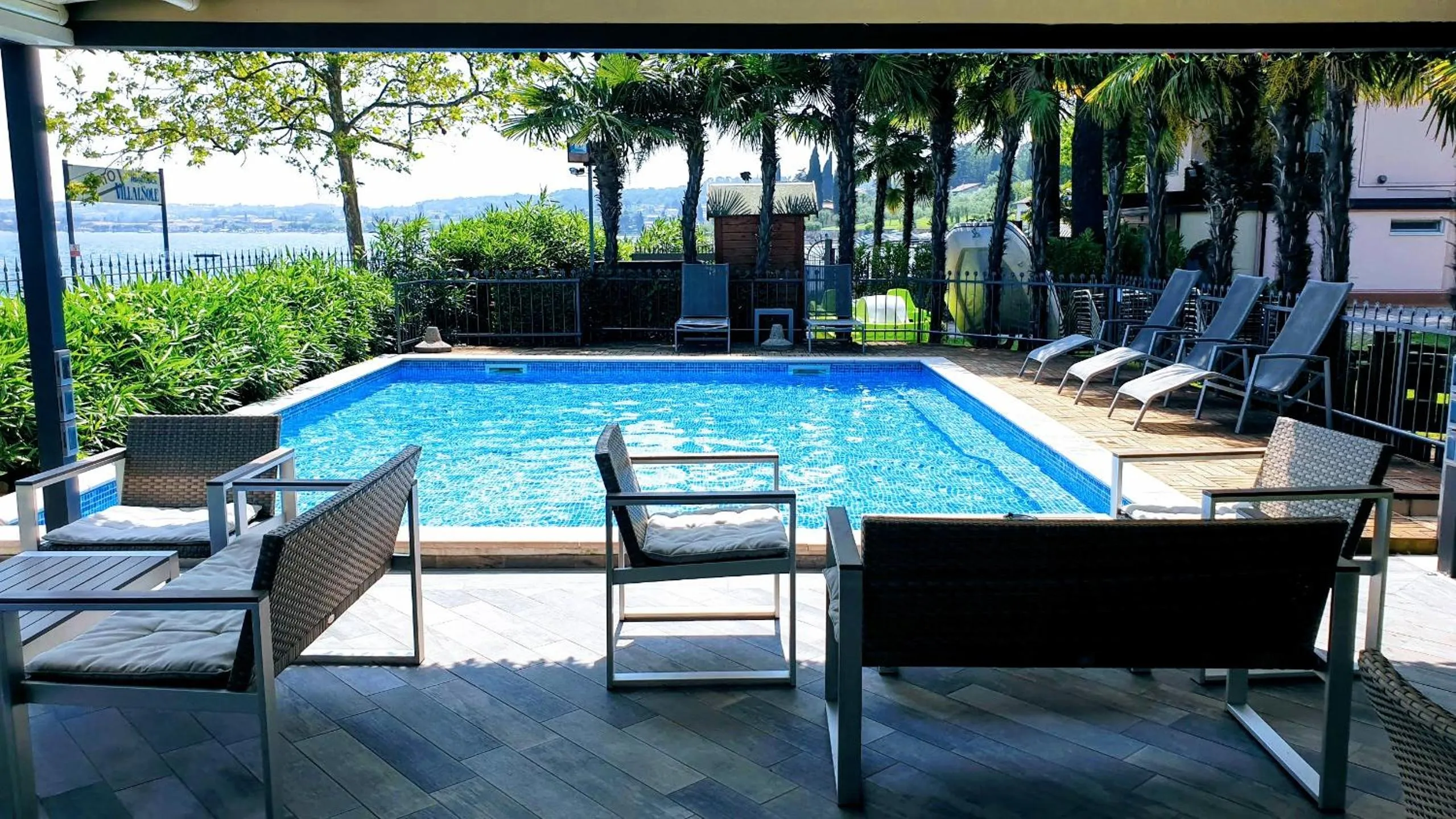 Swimming pool in Residence Villalsole