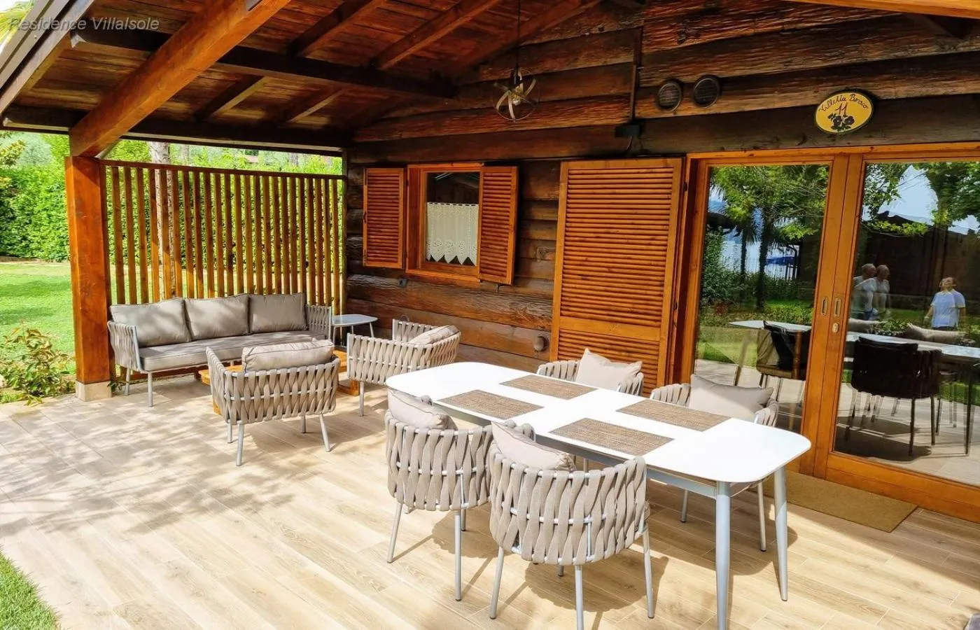 Patio in Residence Villalsole