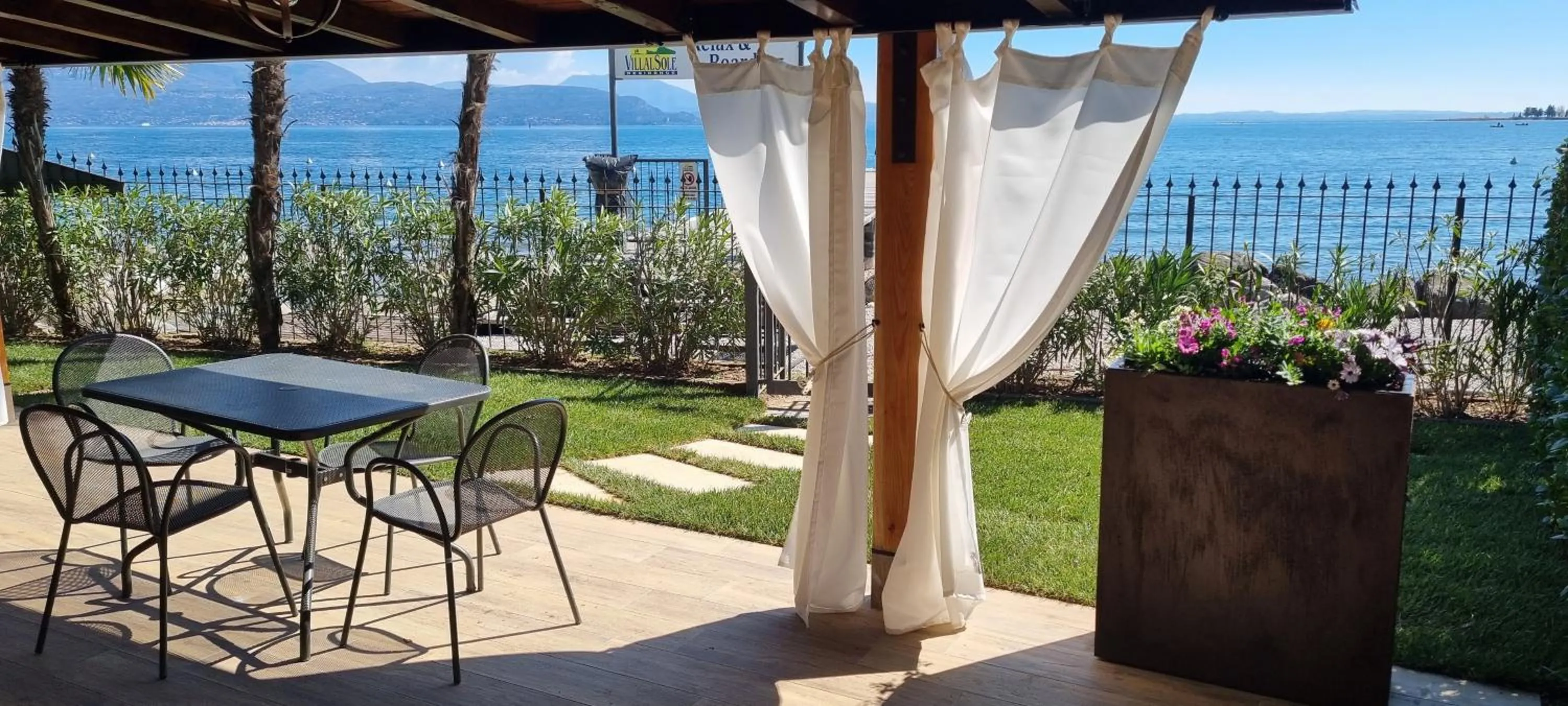 Patio in Residence Villalsole