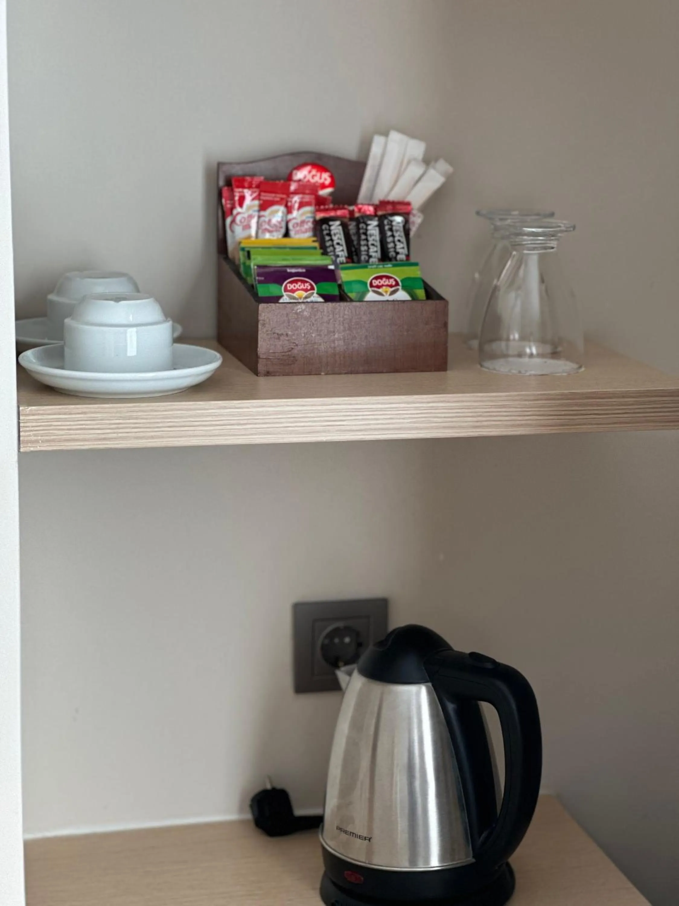 Coffee/tea facilities in Washington Resort Hotel & Spa