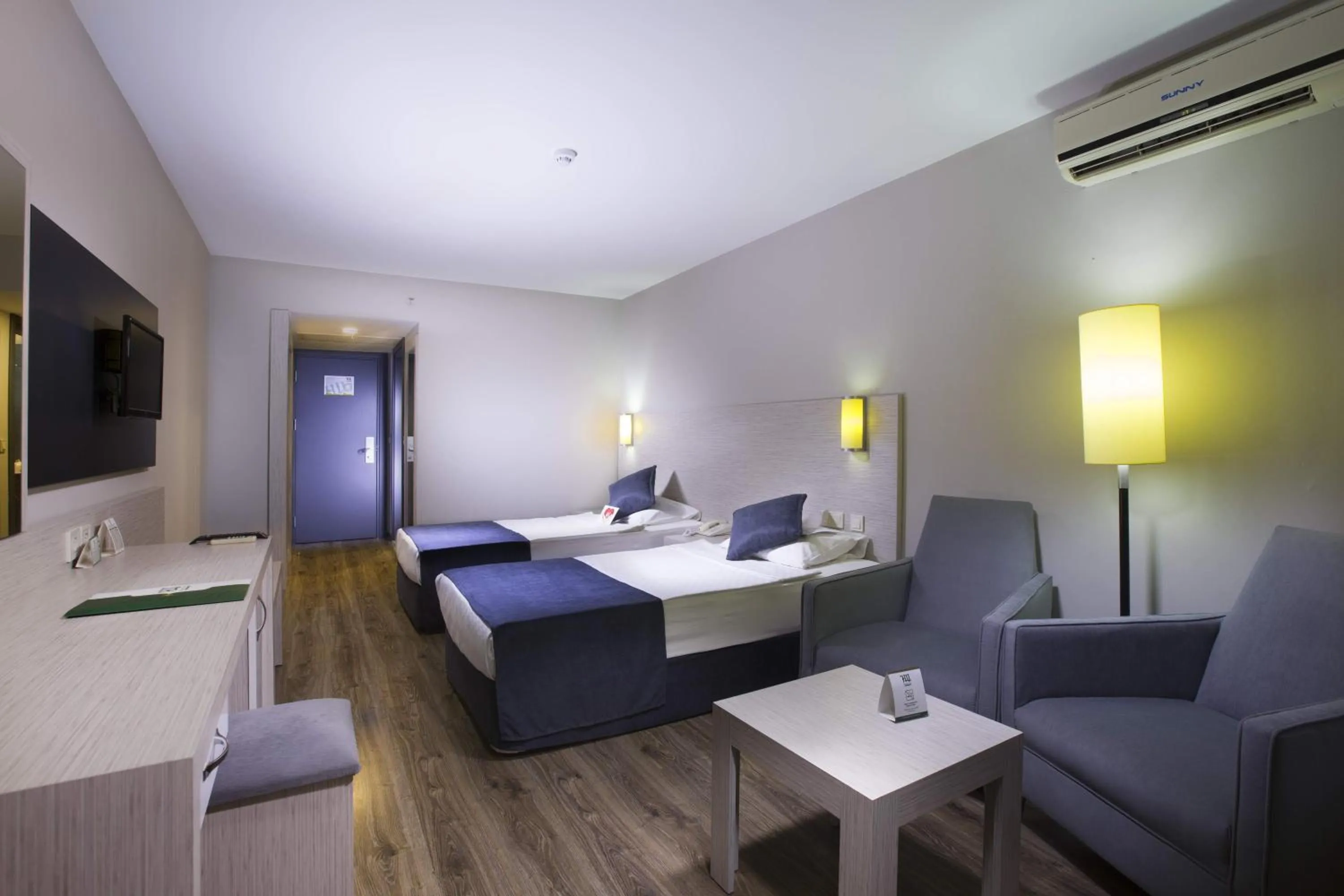 Bedroom, Bed in Washington Resort Hotel & Spa